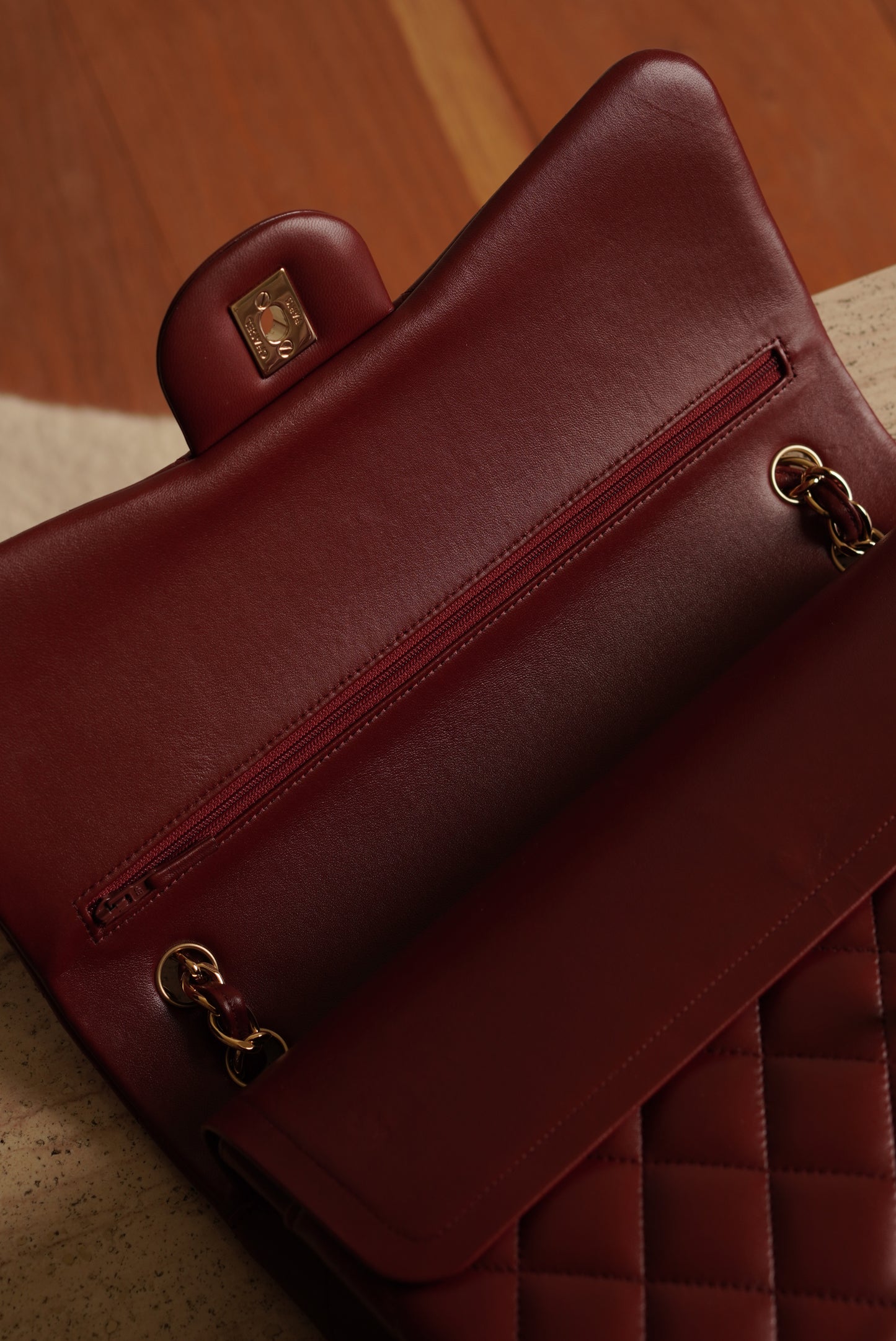 CHANEL CLASSIC JUMBO DOUBLE FLAP