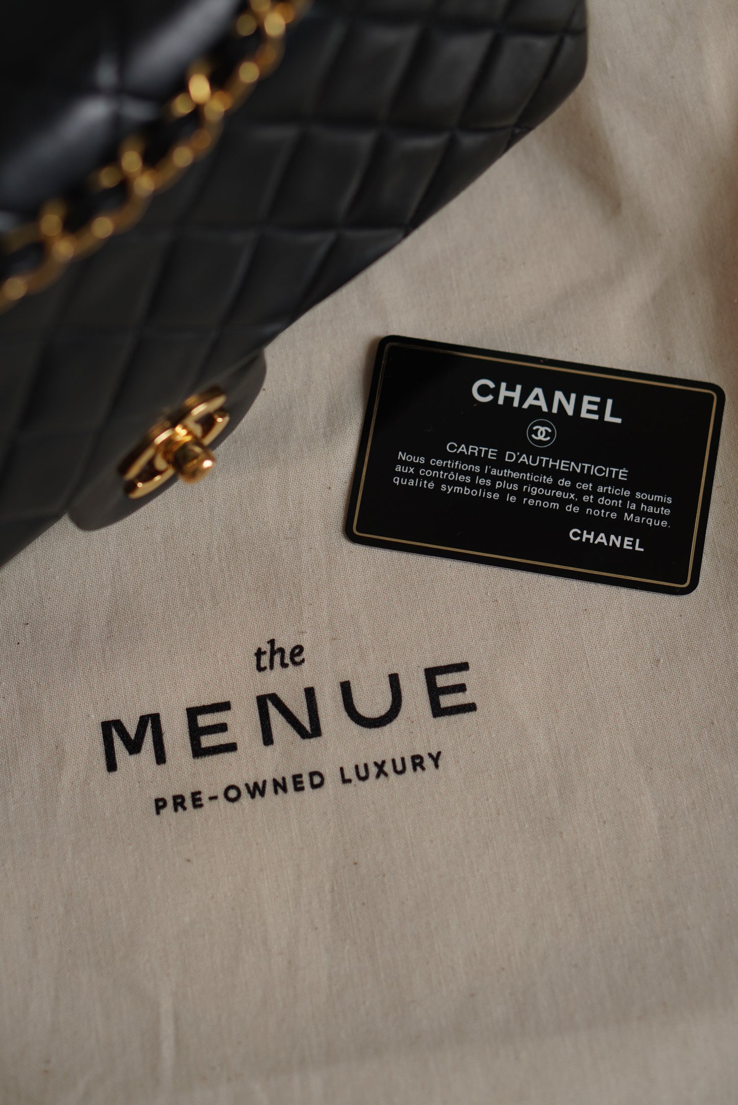 CHANEL CLASSIC MEDIUM DOUBLE FLAP