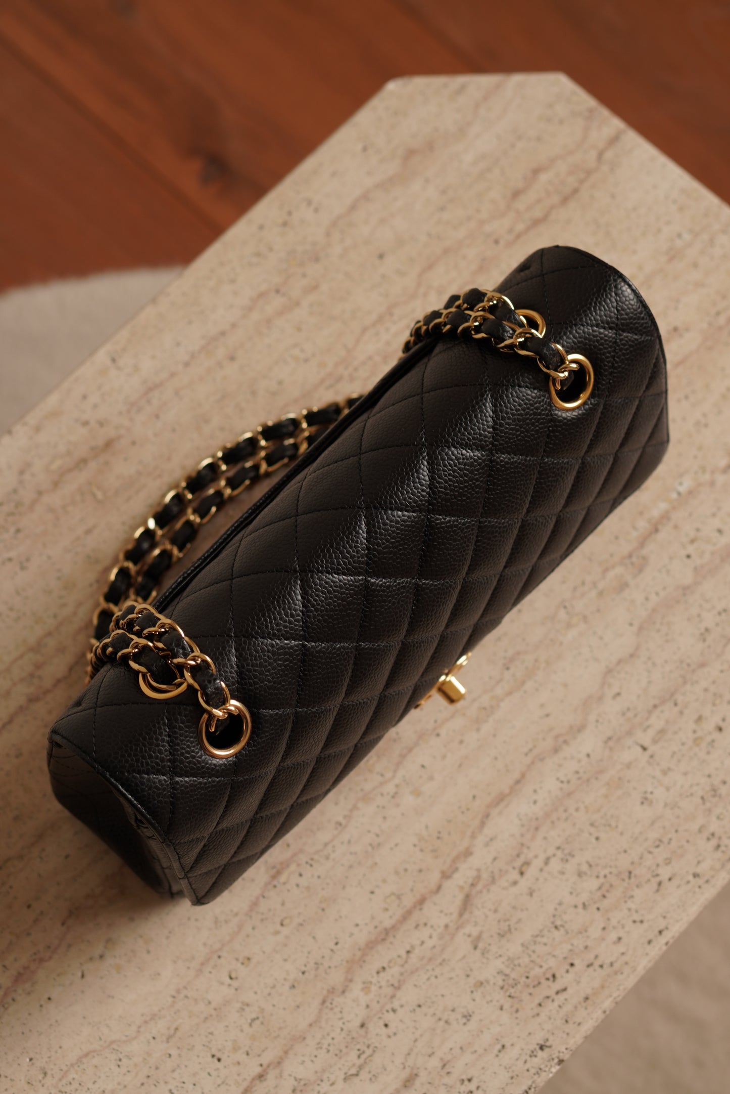 CHANEL CLASSIC MEDIUM DOUBLE FLAP