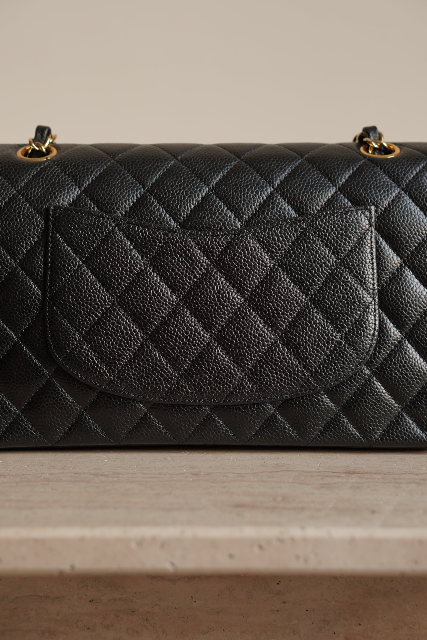 CHANEL CLASSIC MEDIUM DOUBLE FLAP