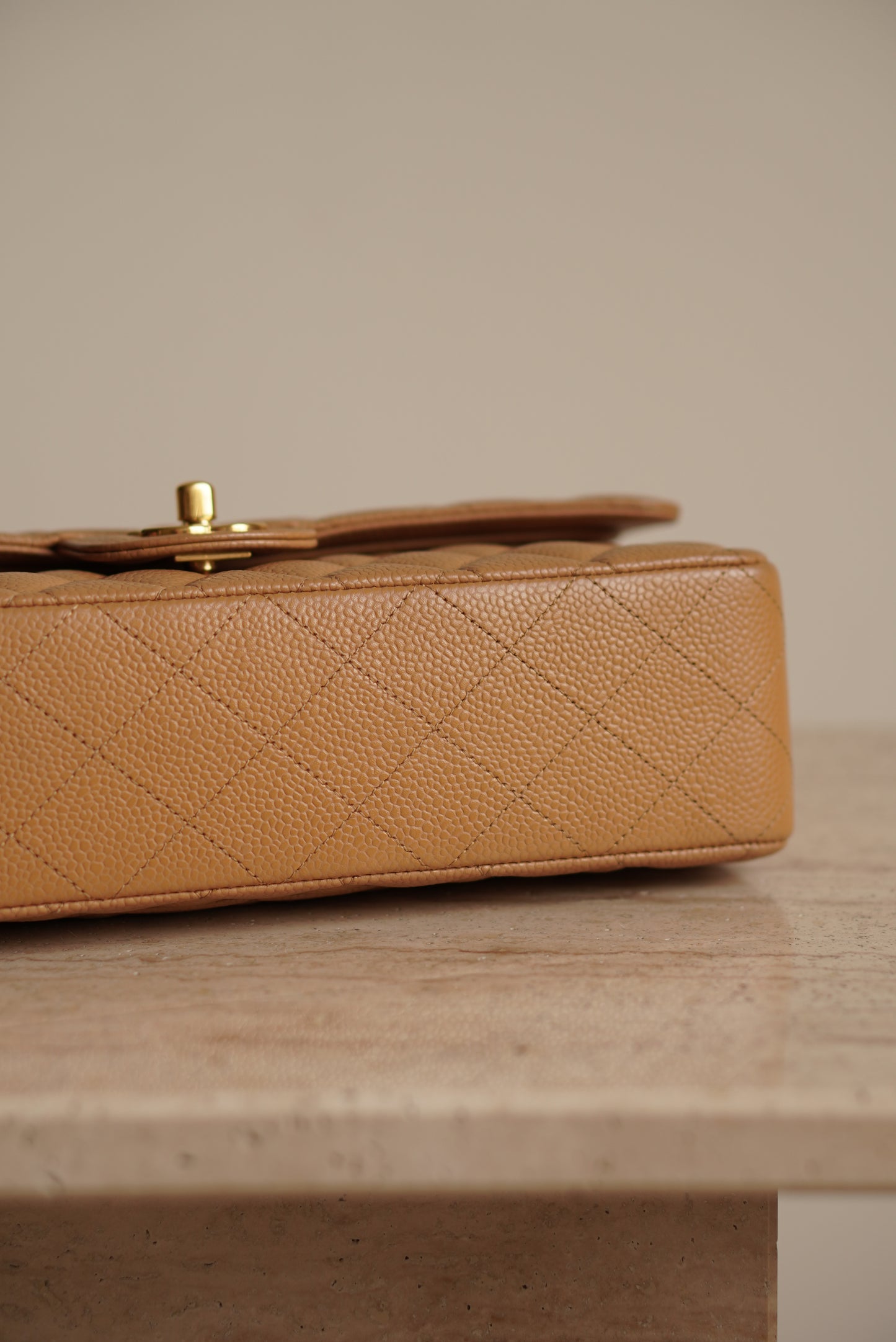 CHANEL CLASSIC MEDIUM DOUBLE FLAP