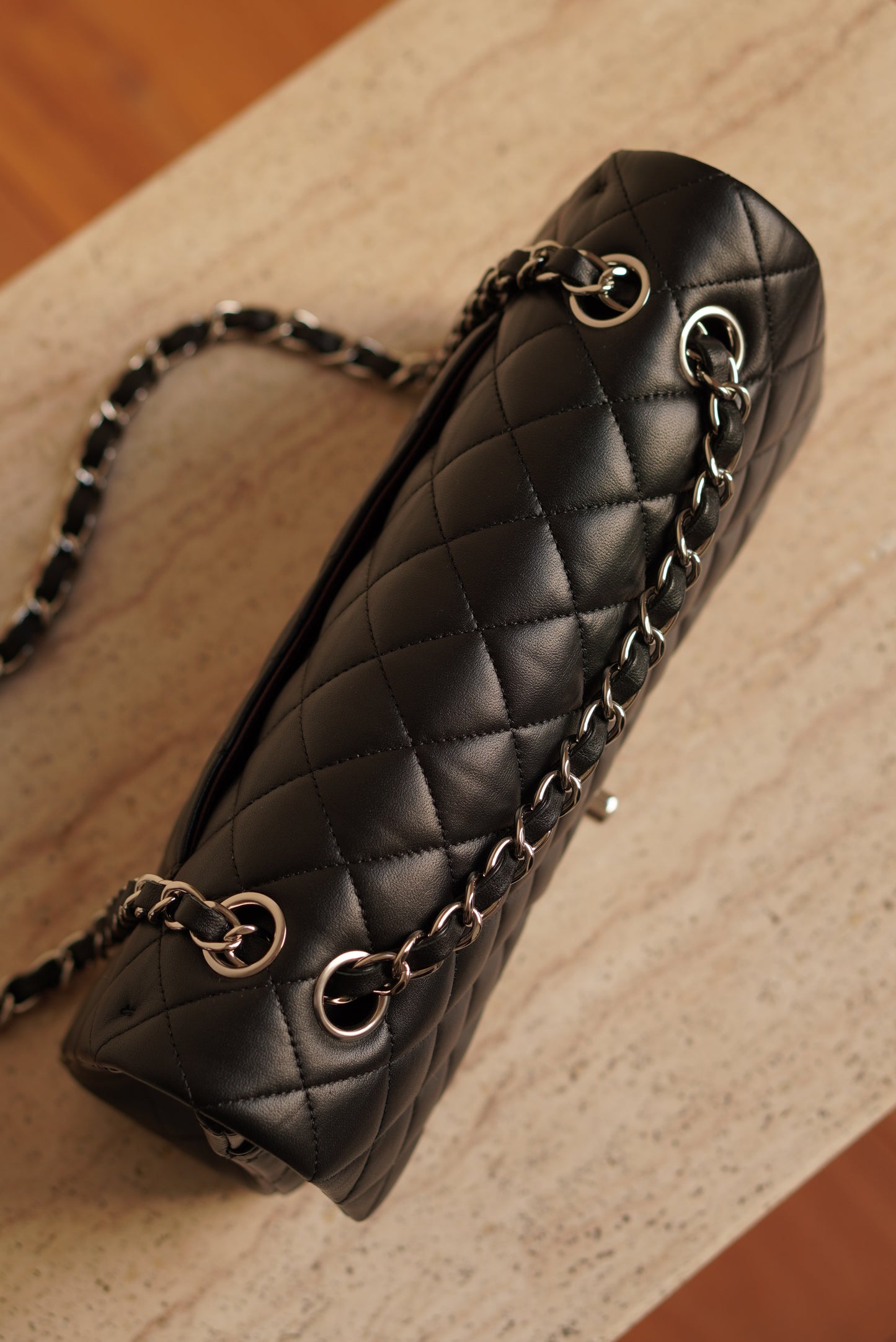 CHANEL CLASSIC MEDIUM DOUBLE FLAP | BLACK