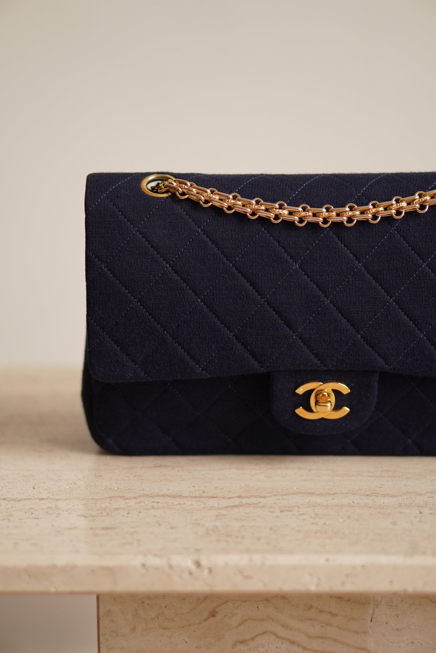 CHANEL CLASSIC MEDIUM DOUBLE FLAP | NAVY BLUE