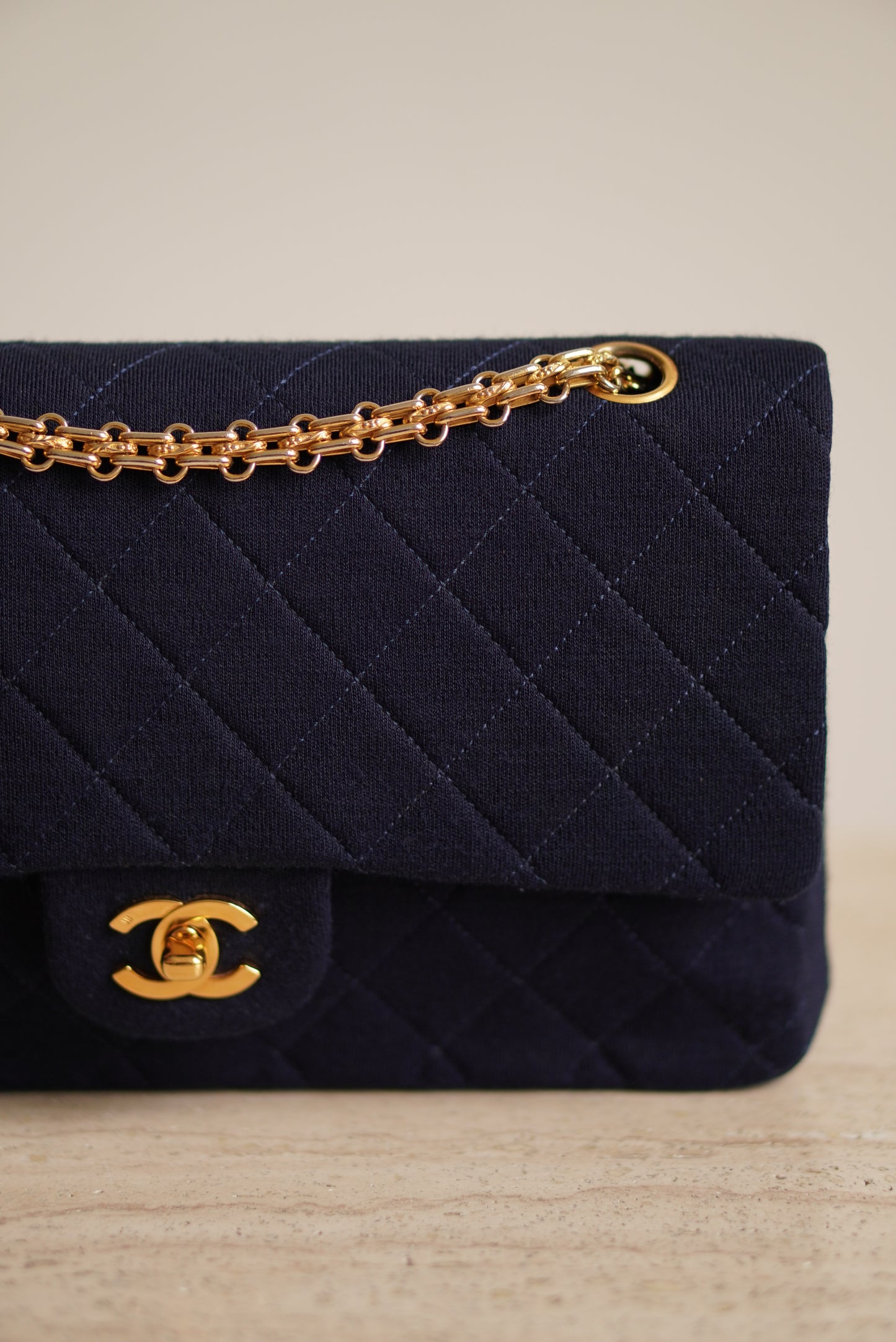 CHANEL CLASSIC MEDIUM DOUBLE FLAP | NAVY BLUE