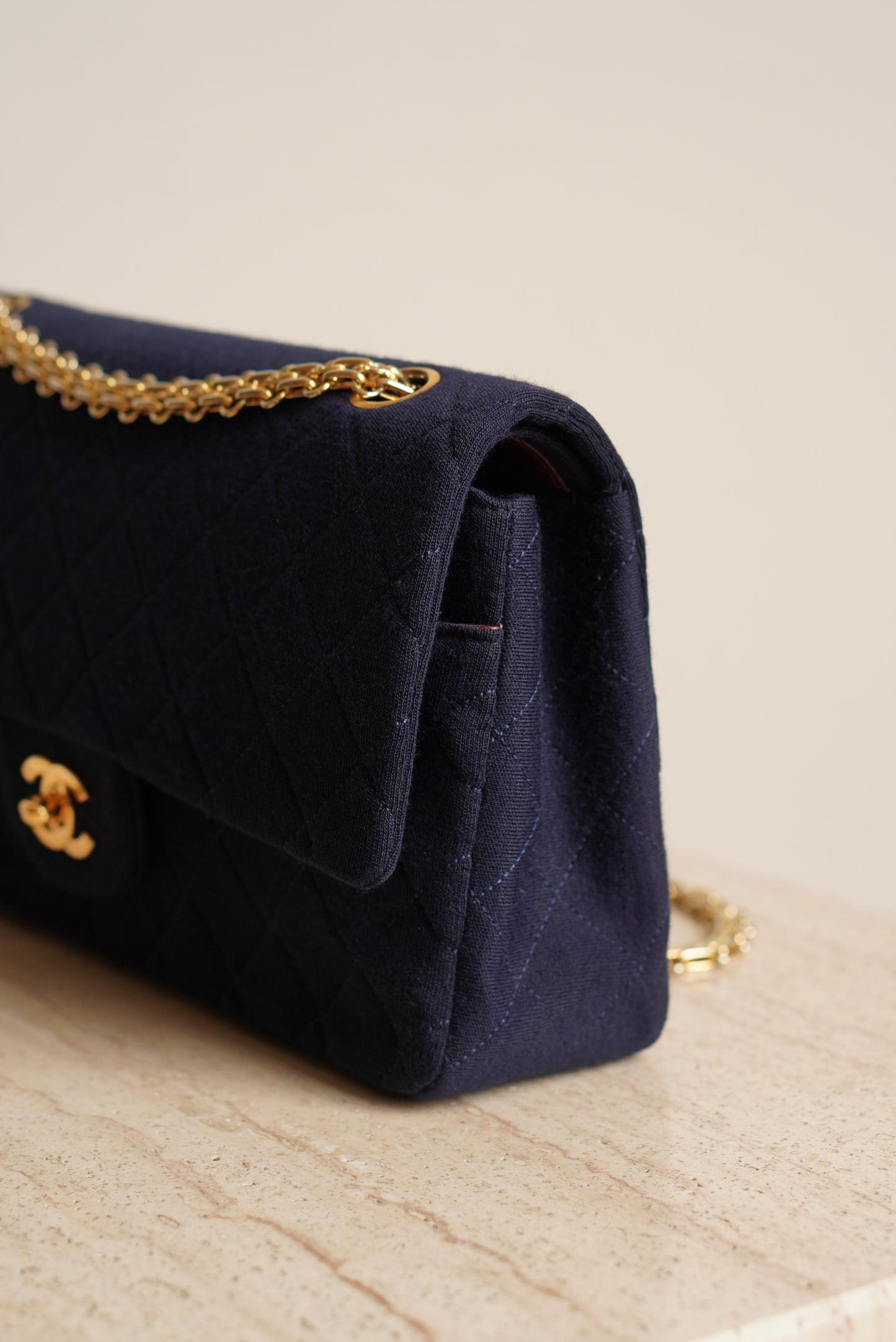 CHANEL CLASSIC MEDIUM DOUBLE FLAP | NAVY BLUE