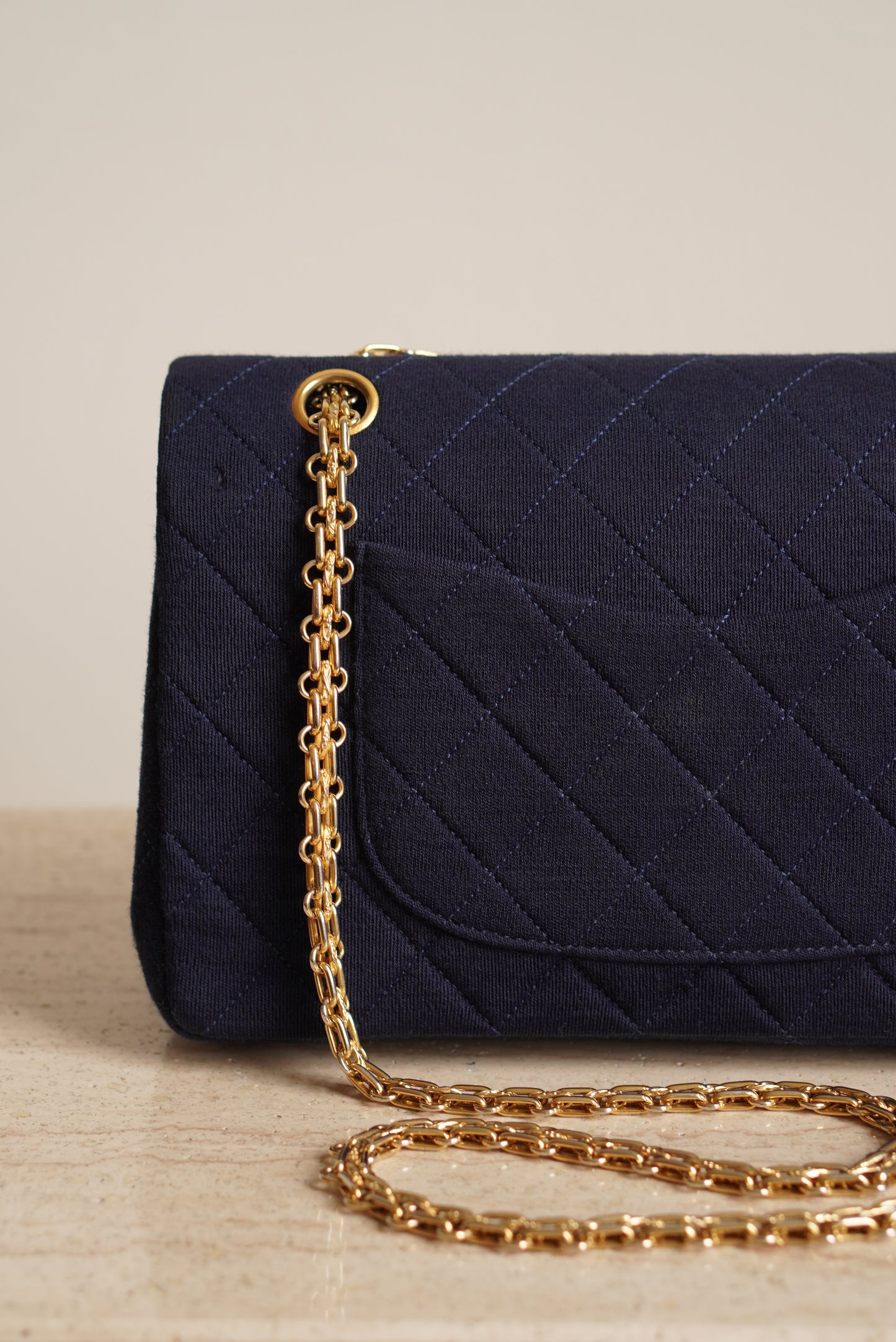 CHANEL CLASSIC MEDIUM DOUBLE FLAP | NAVY BLUE