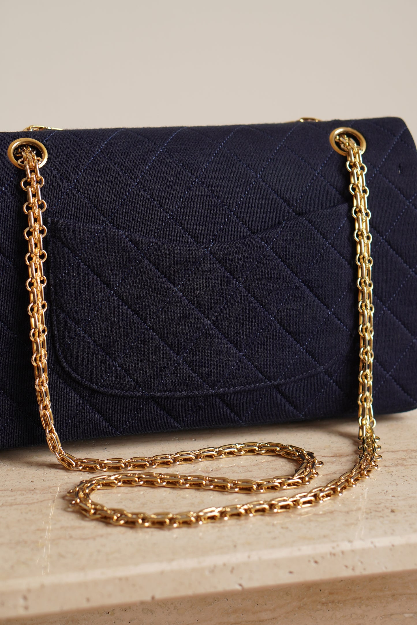 CHANEL CLASSIC MEDIUM DOUBLE FLAP | NAVY BLUE