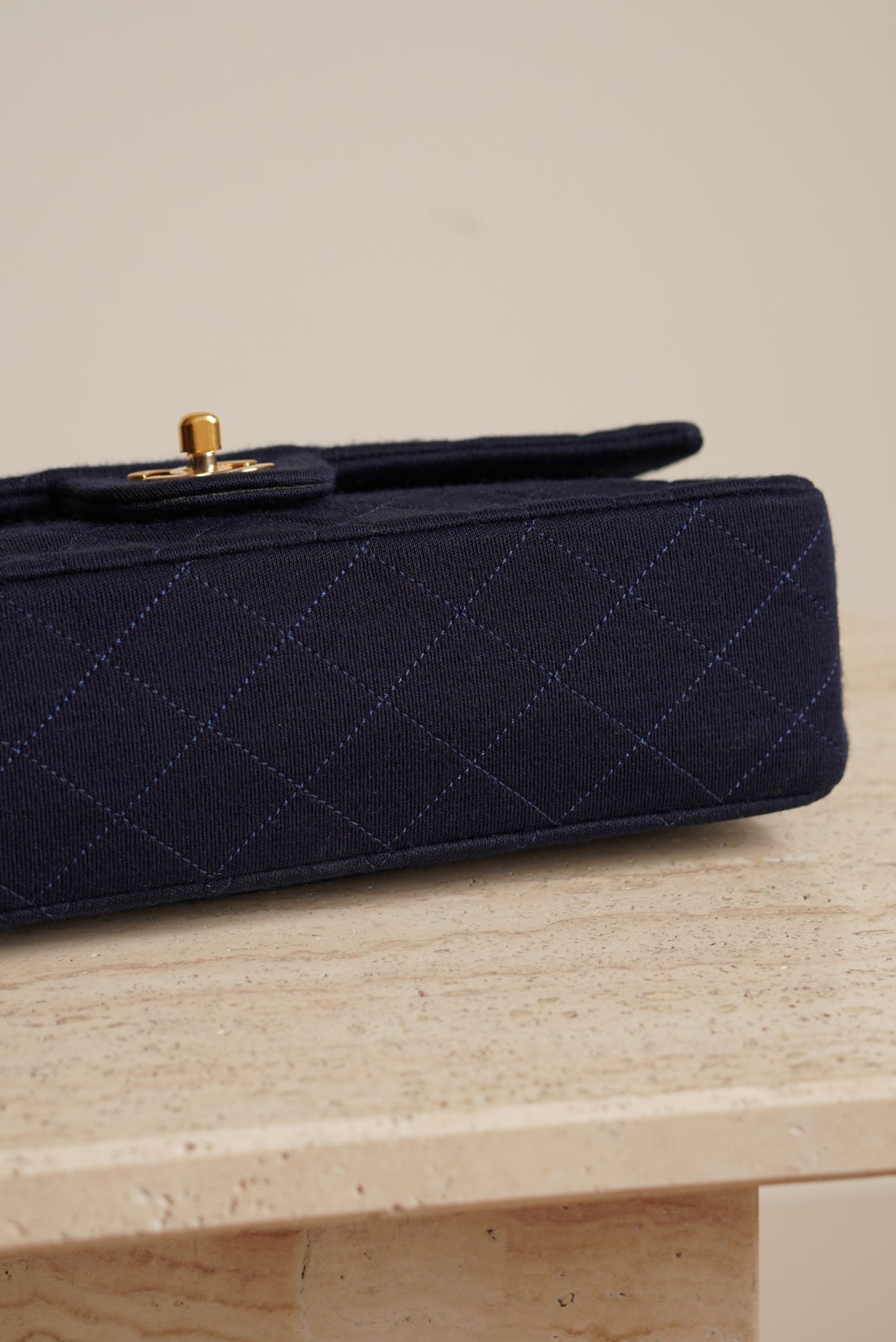 CHANEL CLASSIC MEDIUM DOUBLE FLAP | NAVY BLUE