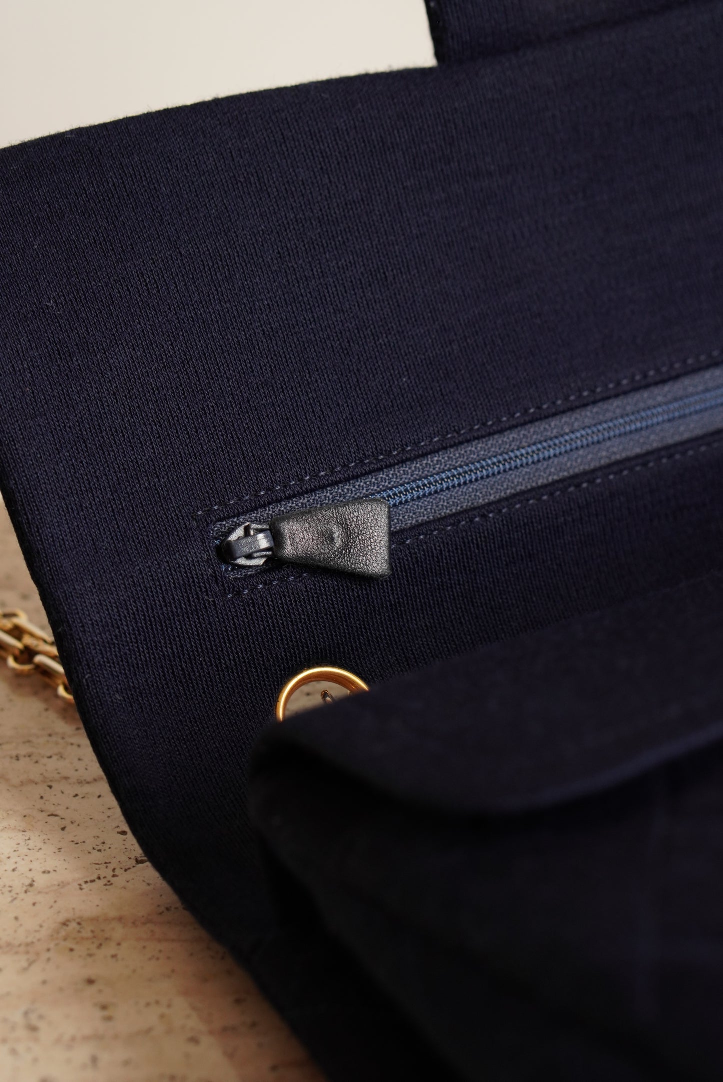 CHANEL CLASSIC MEDIUM DOUBLE FLAP | NAVY BLUE