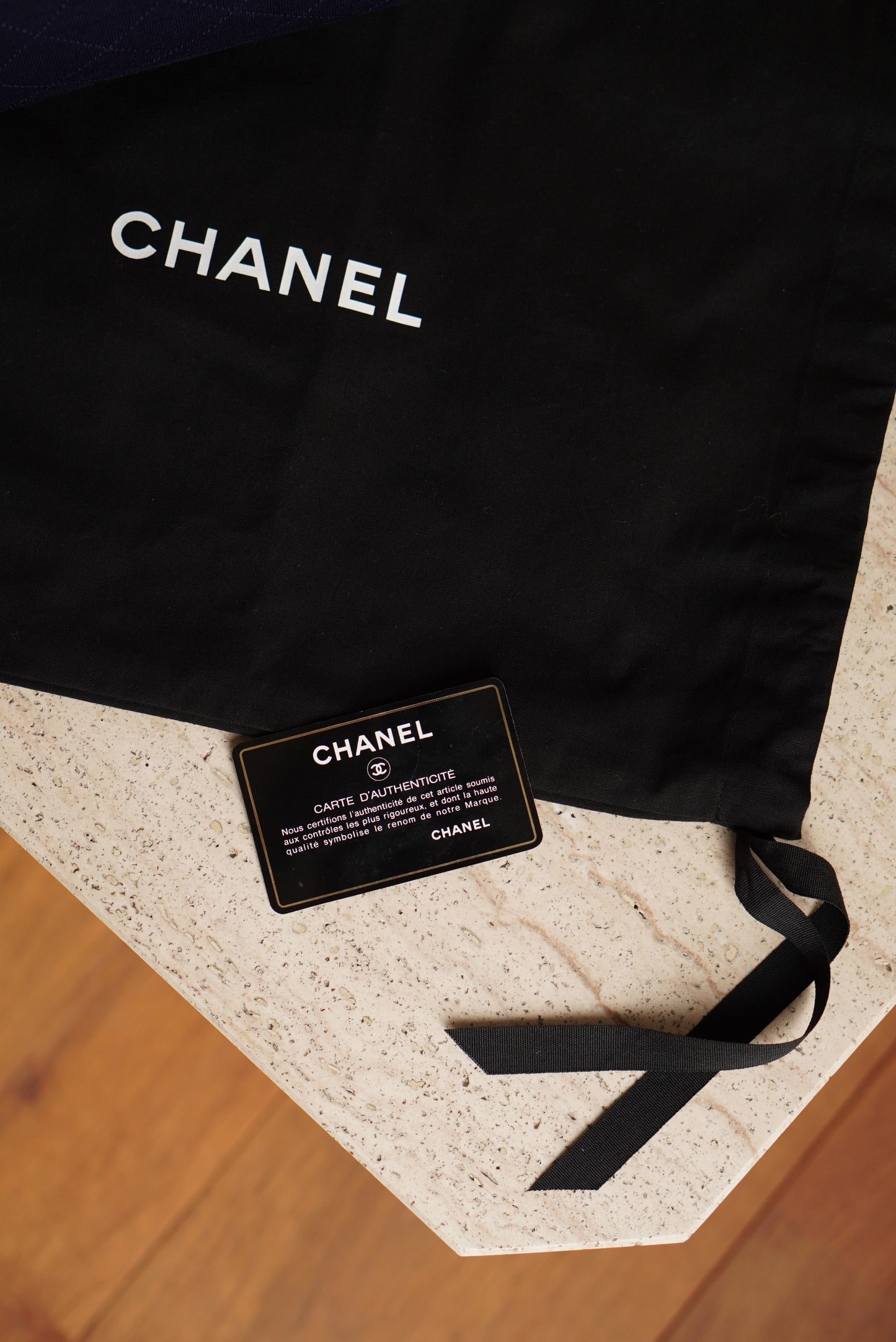 CHANEL CLASSIC MEDIUM DOUBLE FLAP | NAVY BLUE