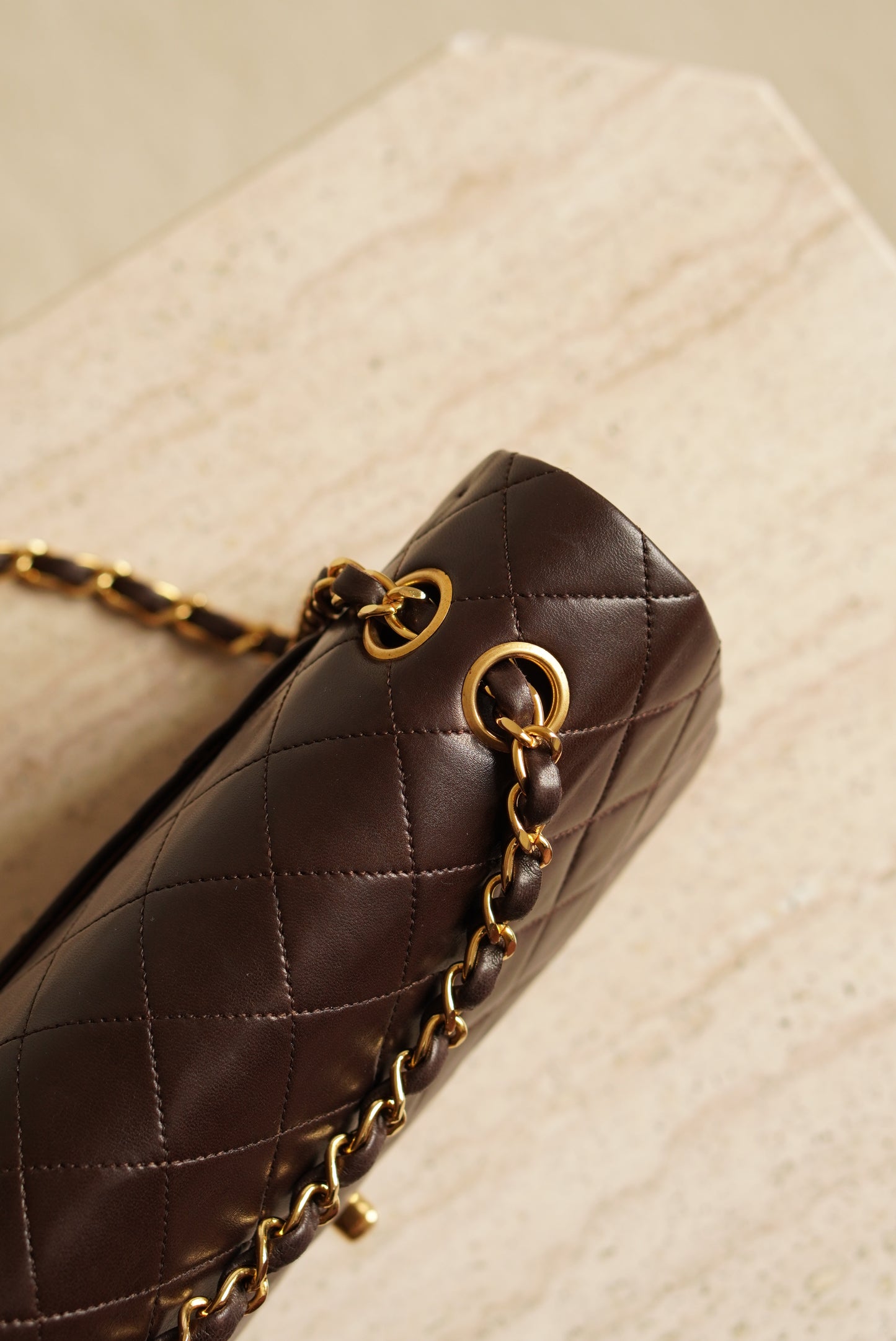 CHANEL CLASSIC MEDIUM DOUBLE FLAP | BROWN