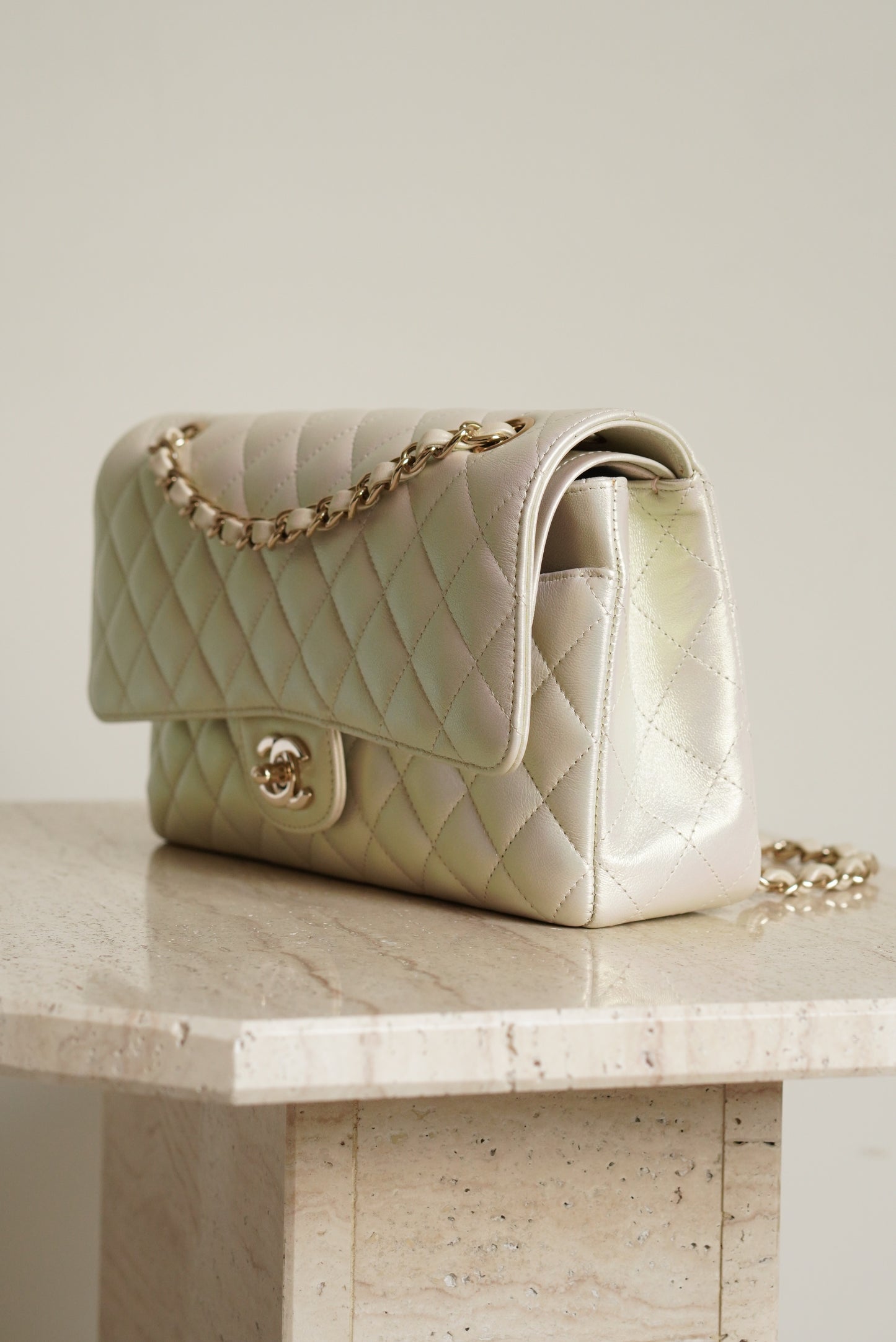 CHANEL CLASSIC MEDIUM DOUBLE FLAP | IRIDESCENT IVORY