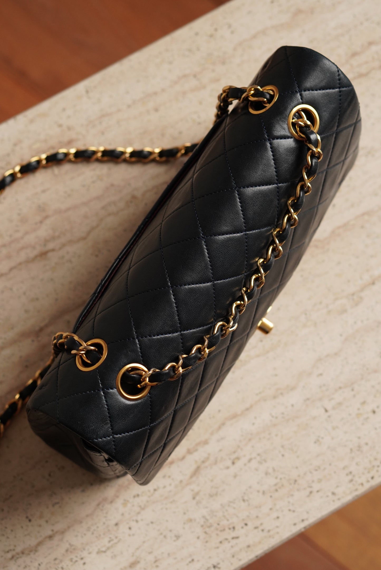 CHANEL CLASSIC MEDIUM DOUBLE FLAP | NAVY BLUE