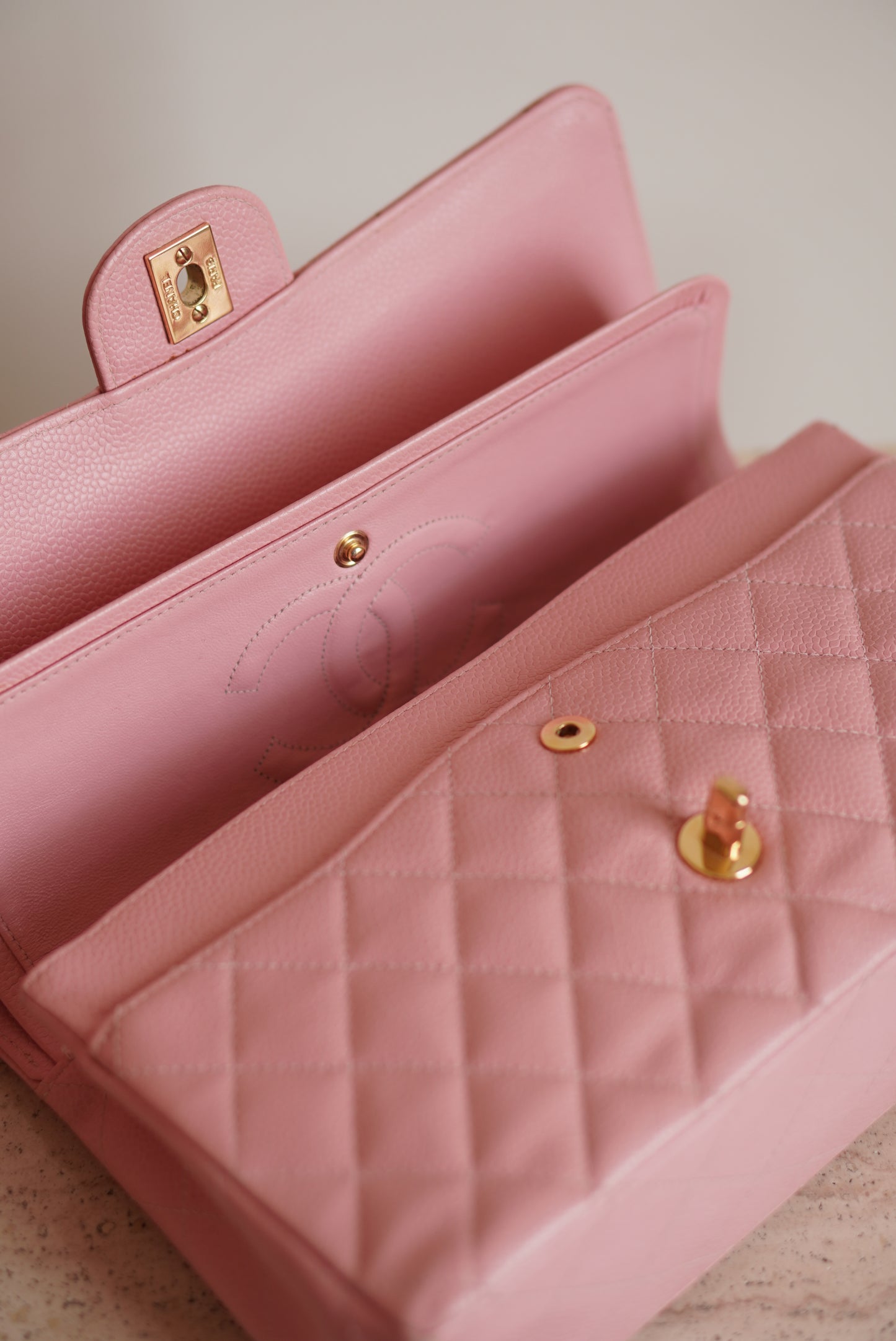 CHANEL CLASSIC MEDIUM DOUBLE FLAP | ROSE SAKURA