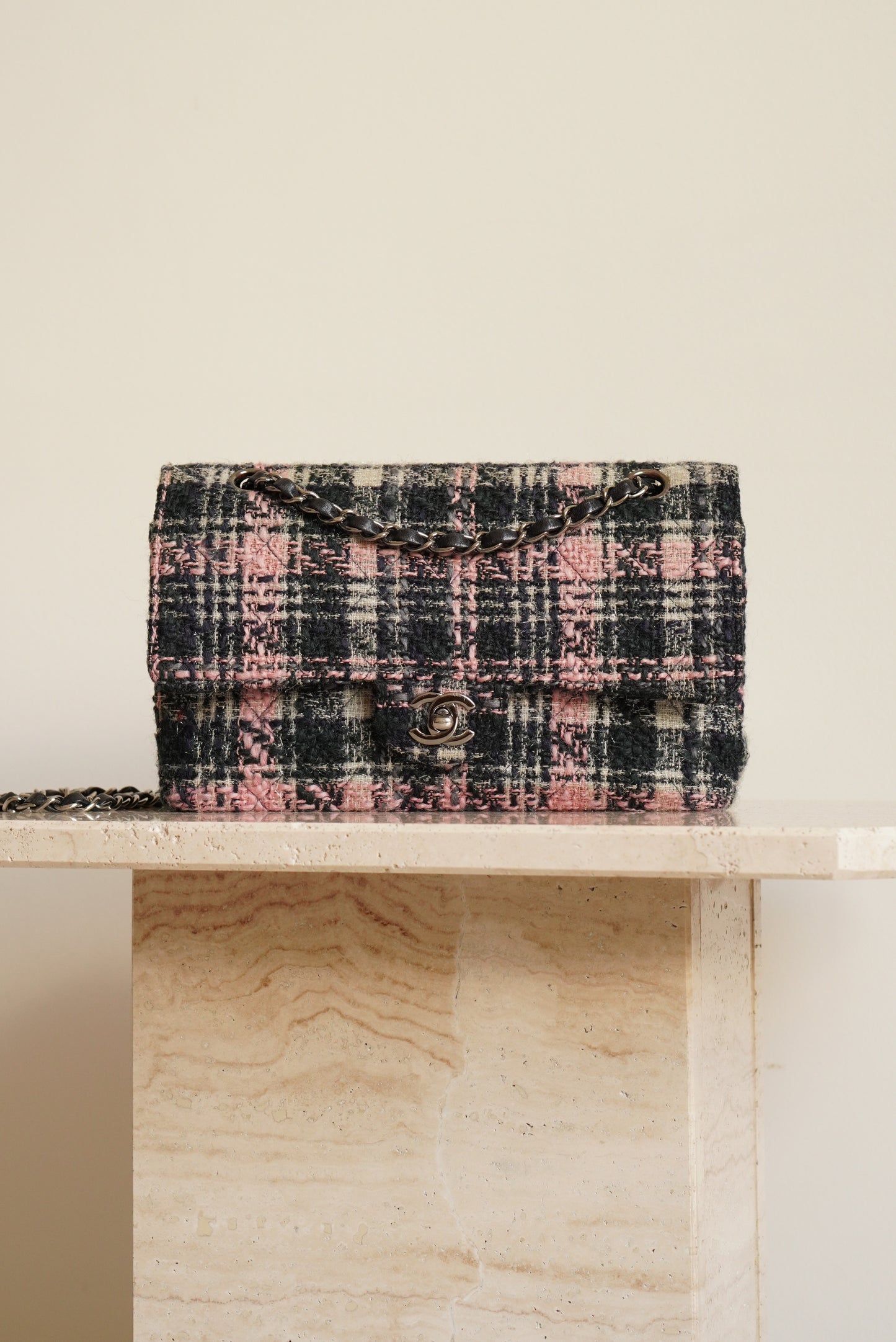 CHANEL CLASSIC MEDIUM DOUBLE FLAP | TWEED