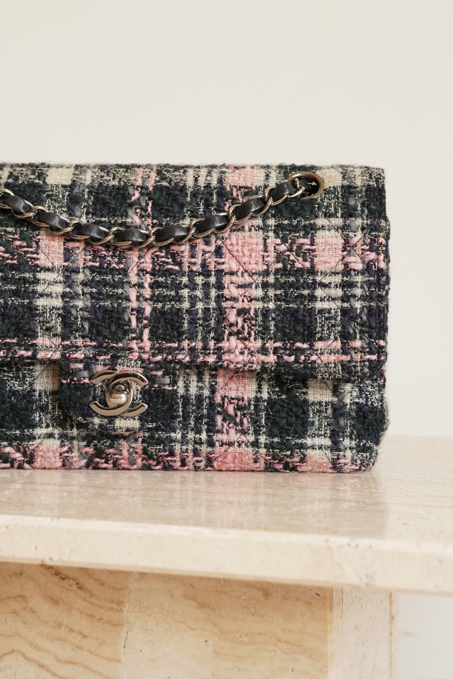 CHANEL CLASSIC MEDIUM DOUBLE FLAP | TWEED