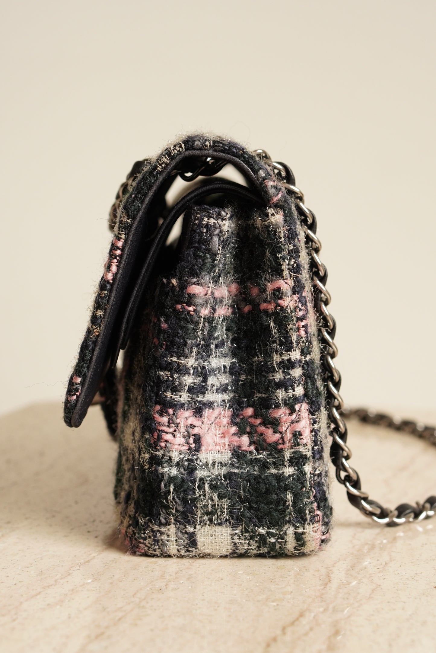 CHANEL CLASSIC MEDIUM DOUBLE FLAP | TWEED
