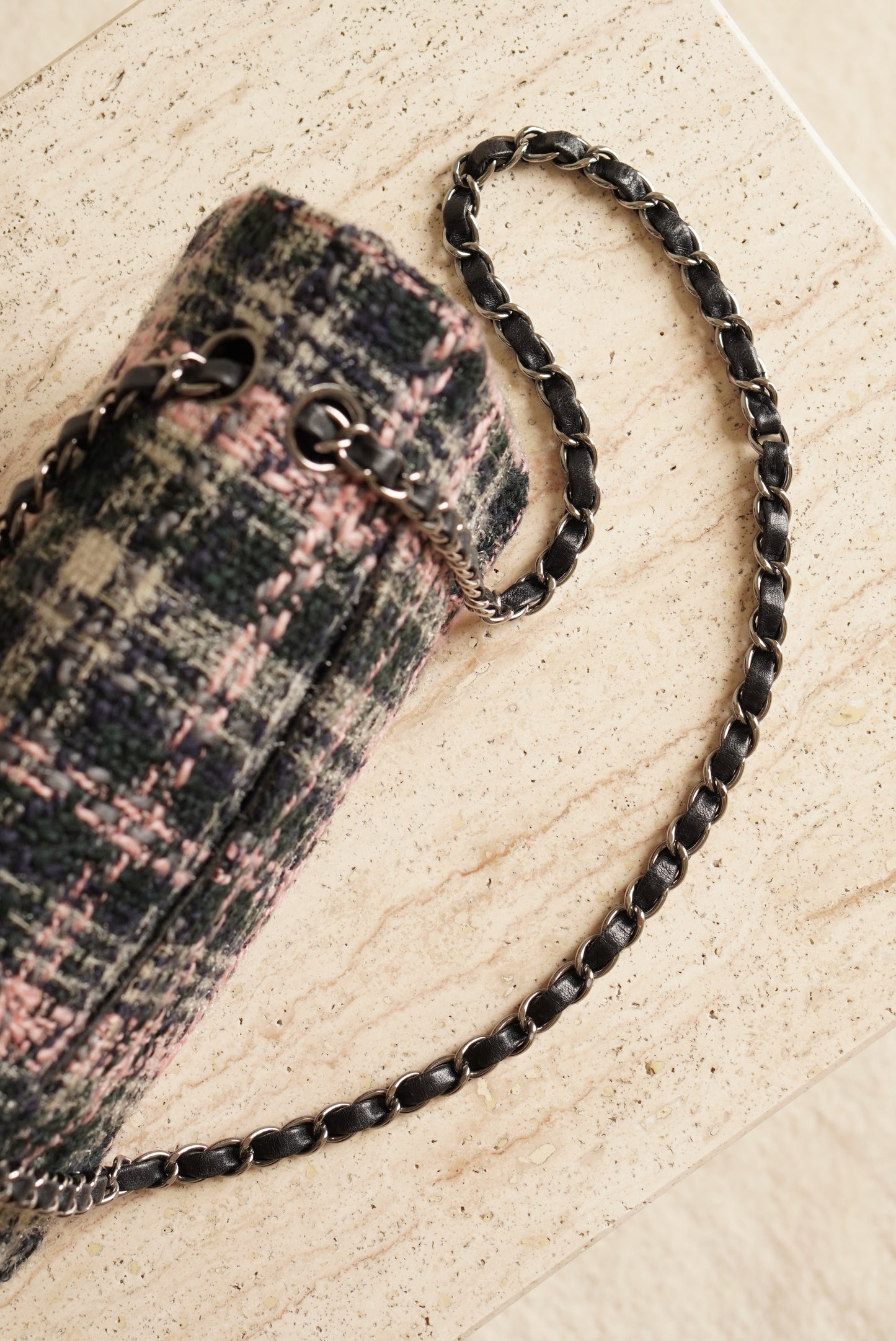 CHANEL CLASSIC MEDIUM DOUBLE FLAP | TWEED
