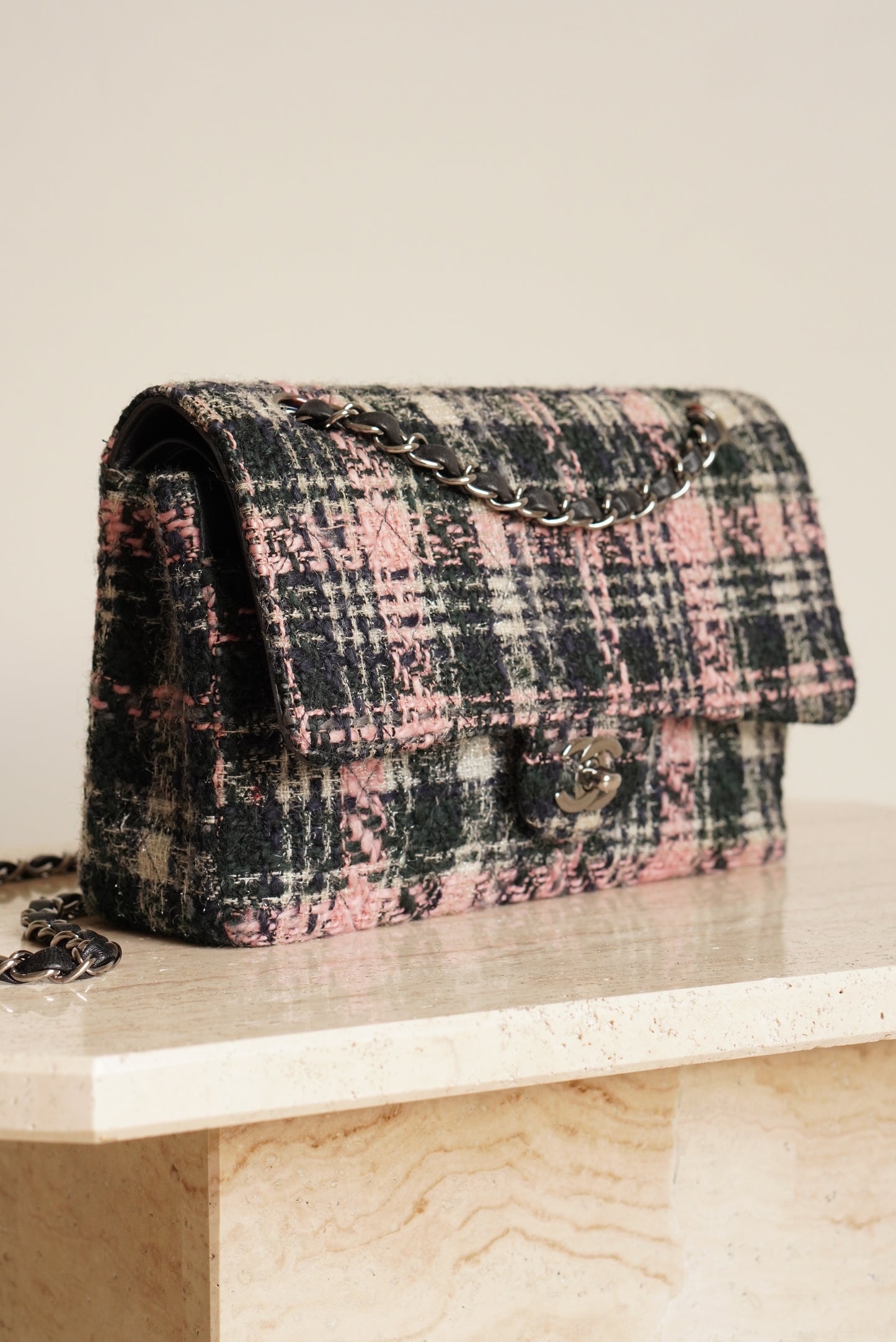 CHANEL CLASSIC MEDIUM DOUBLE FLAP | TWEED