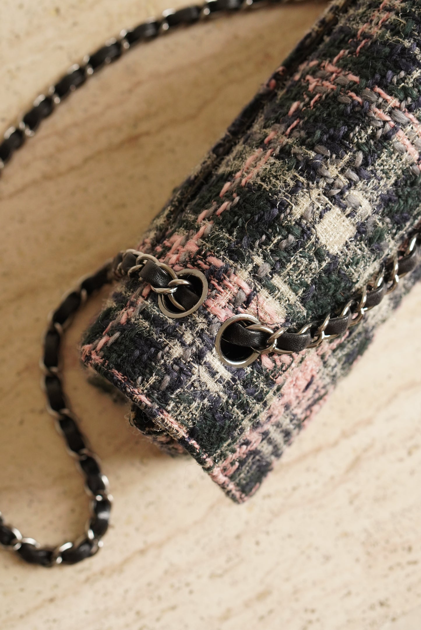 CHANEL CLASSIC MEDIUM DOUBLE FLAP | TWEED