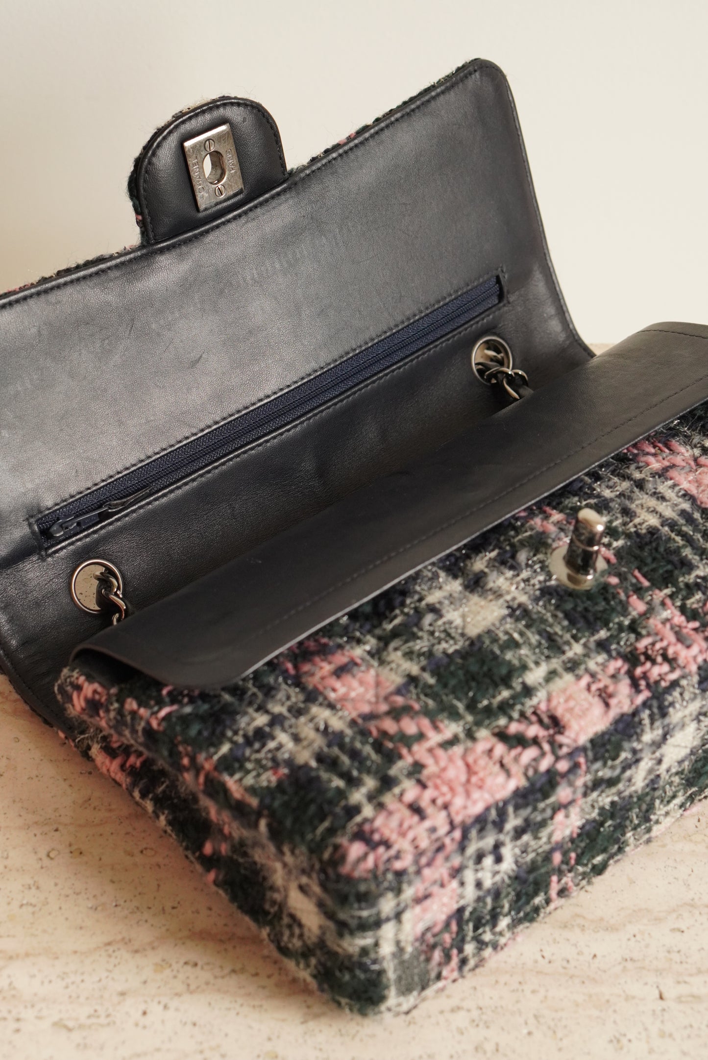 CHANEL CLASSIC MEDIUM DOUBLE FLAP | TWEED