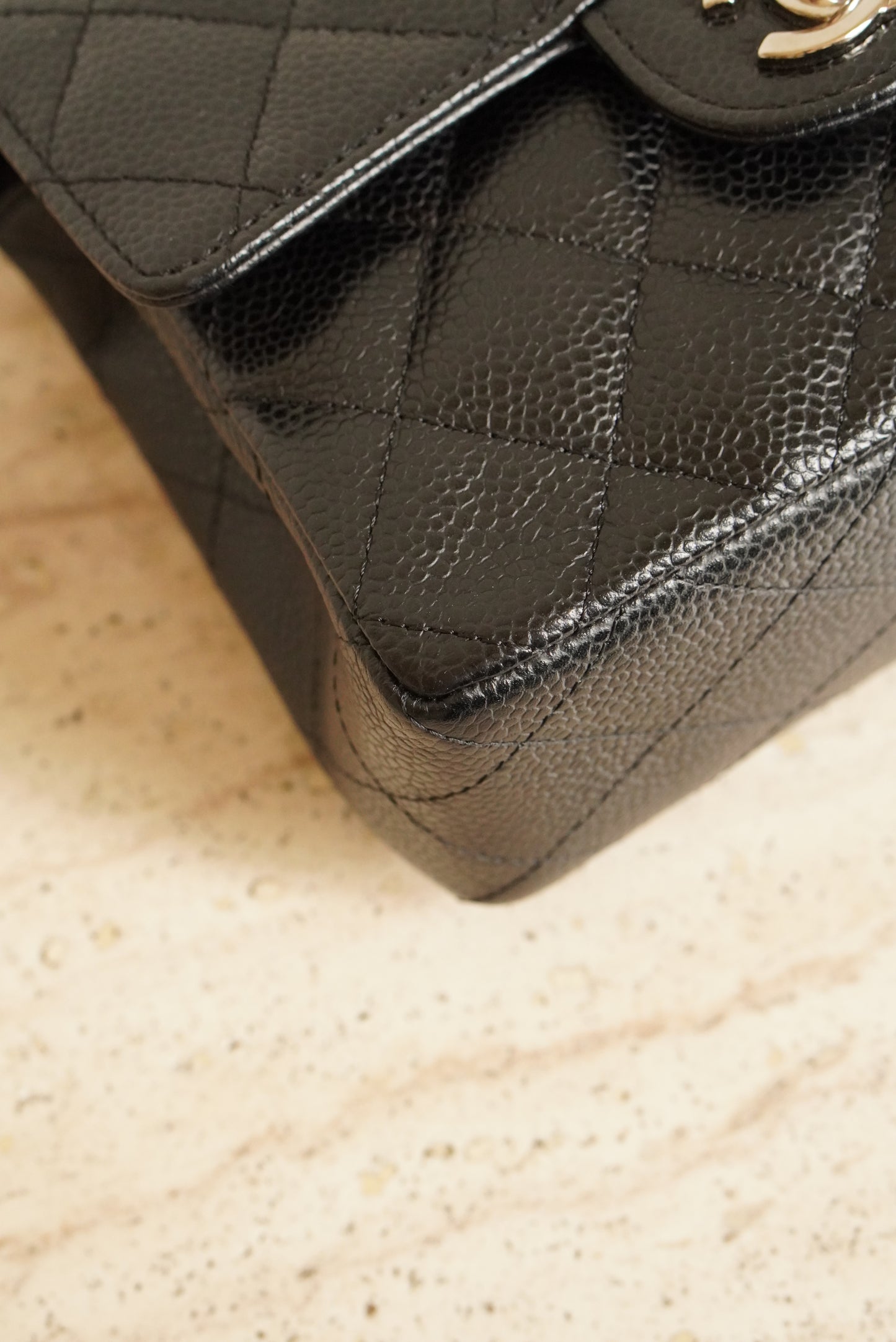 CHANEL CLASSIC MINI SQUARE | BLACK