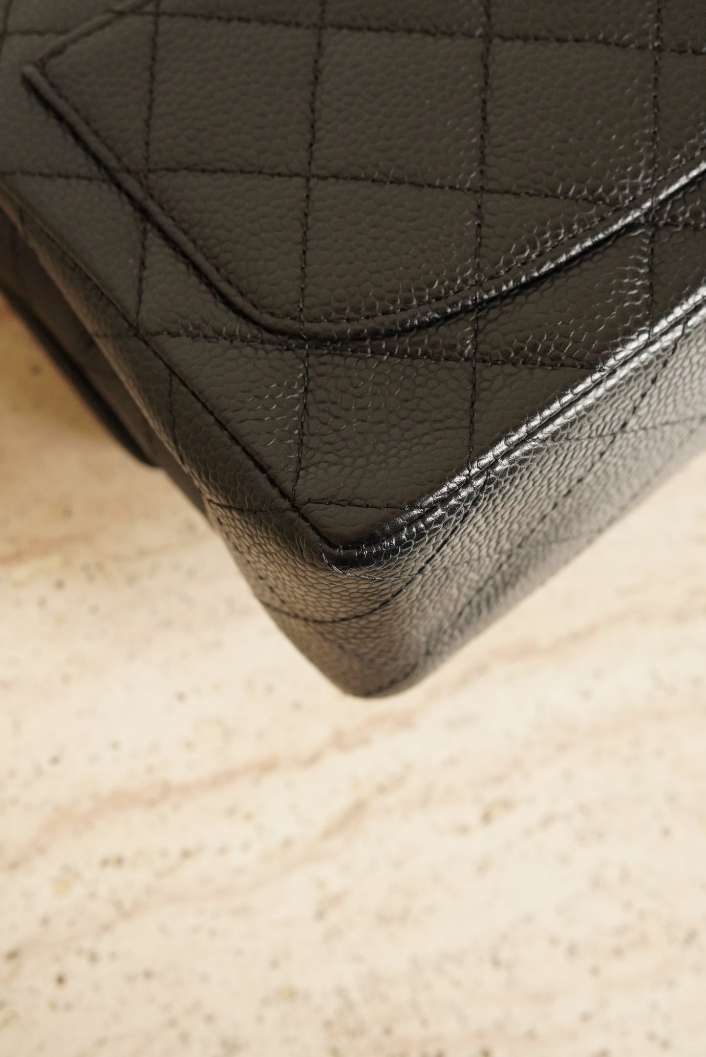 CHANEL CLASSIC MINI SQUARE | BLACK