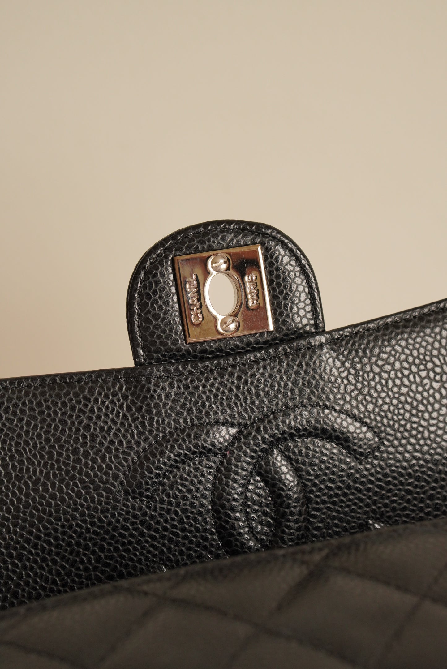 CHANEL CLASSIC MINI SQUARE | BLACK