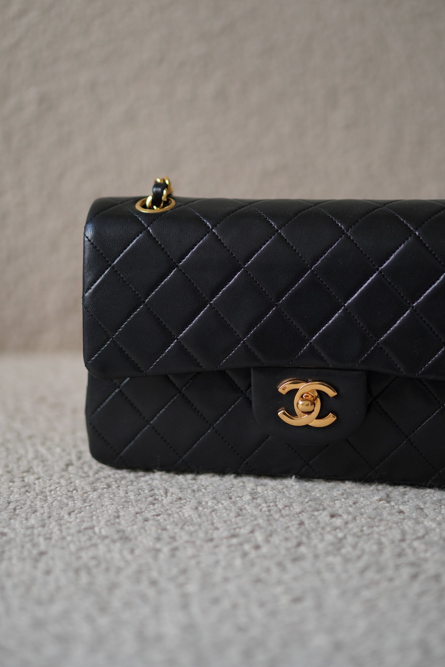 CHANEL CLASSIC SMALL DOUBLE FLAP