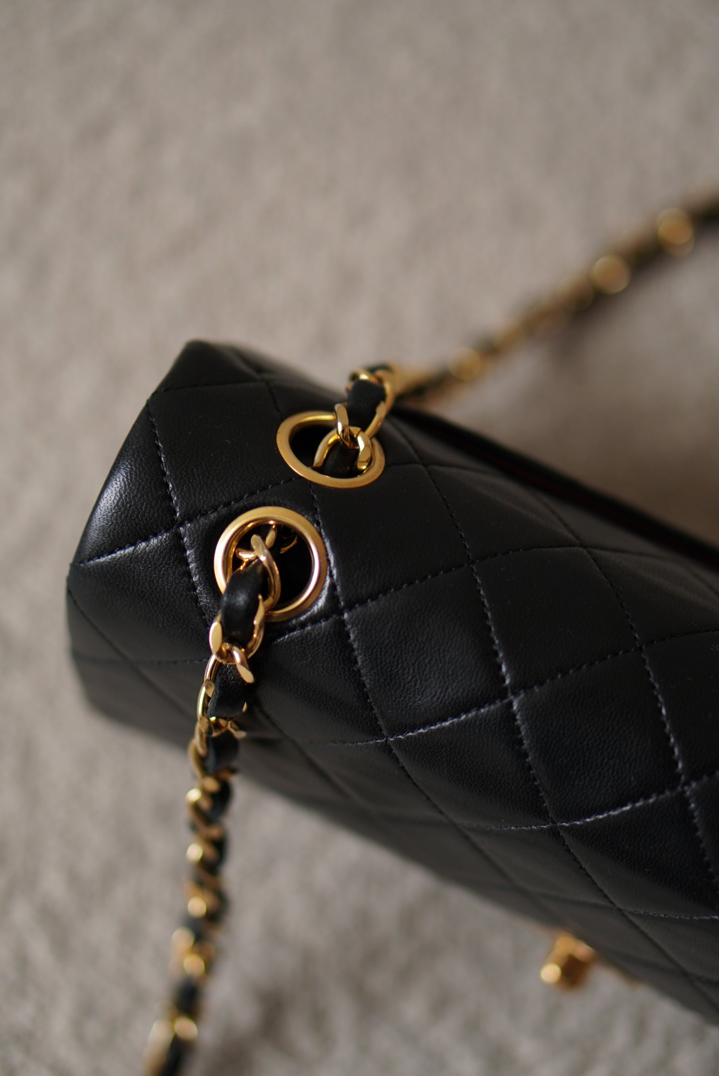 CHANEL CLASSIC SMALL DOUBLE FLAP