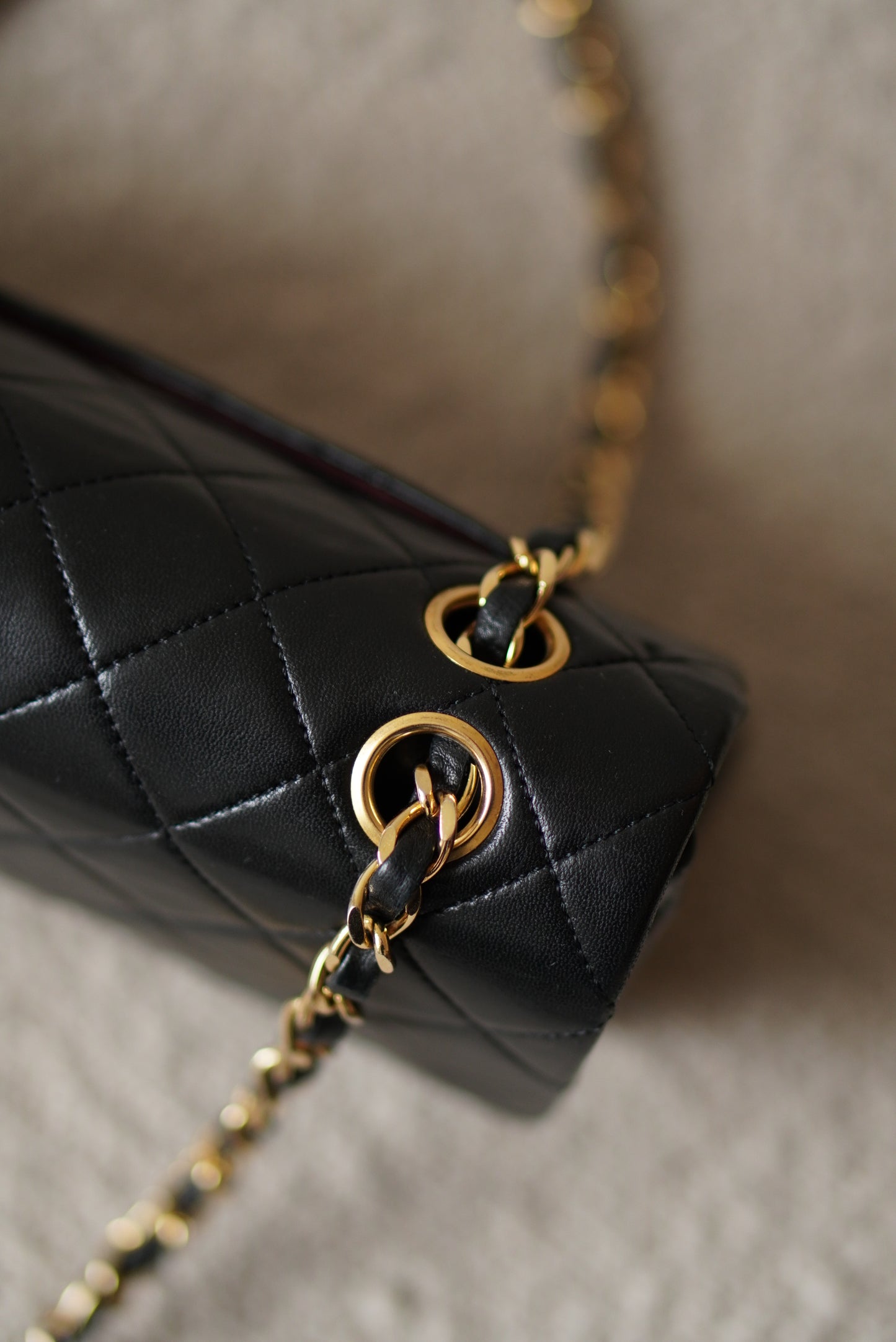 CHANEL CLASSIC SMALL DOUBLE FLAP