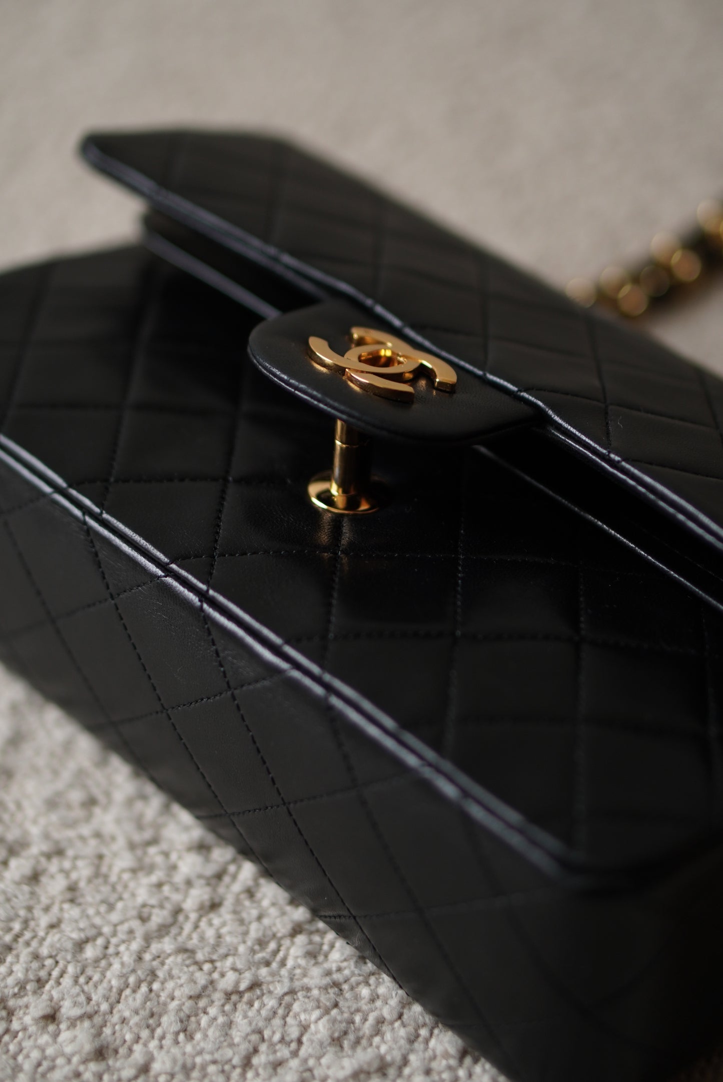 CHANEL CLASSIC SMALL DOUBLE FLAP