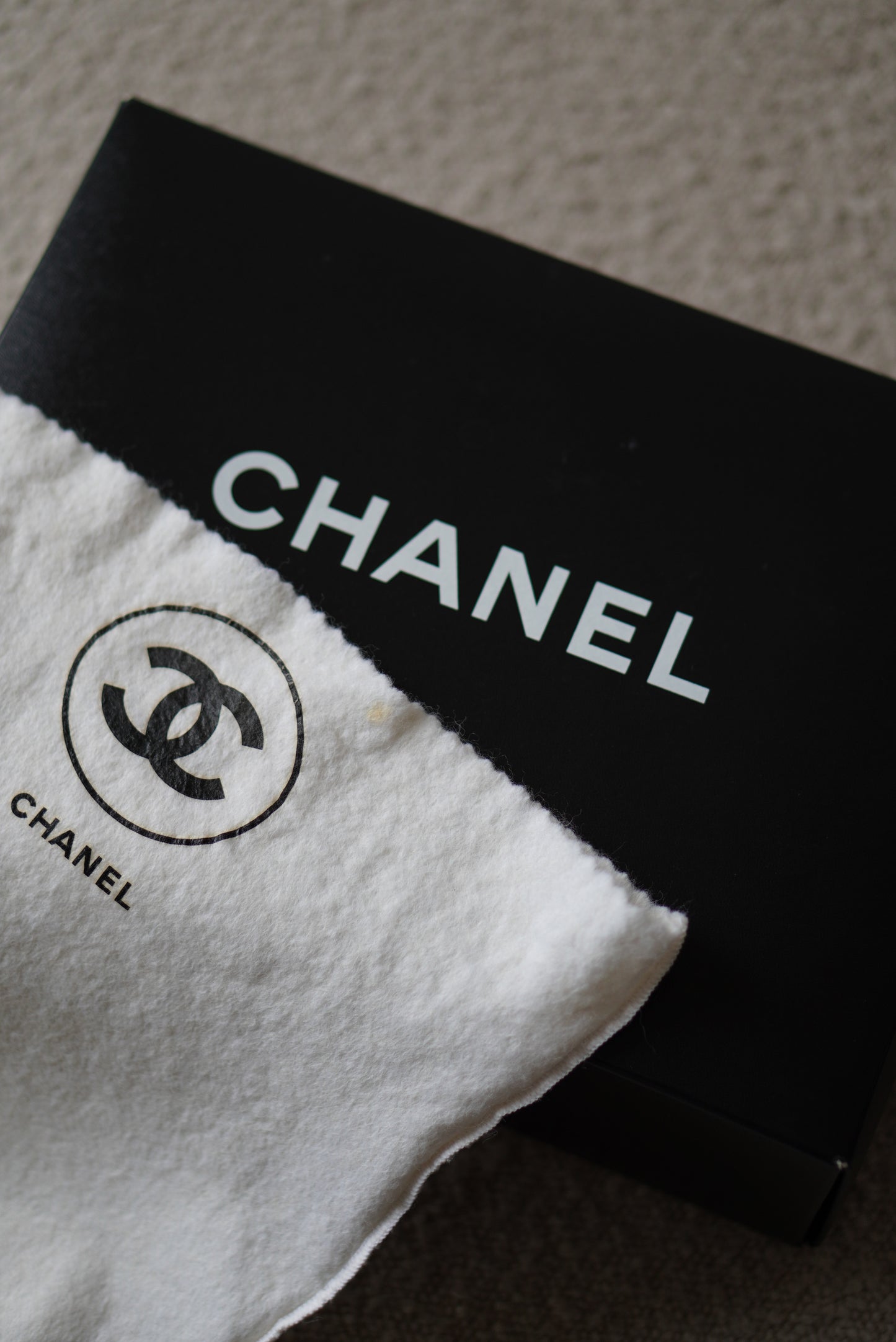 CHANEL CLASSIC SMALL DOUBLE FLAP