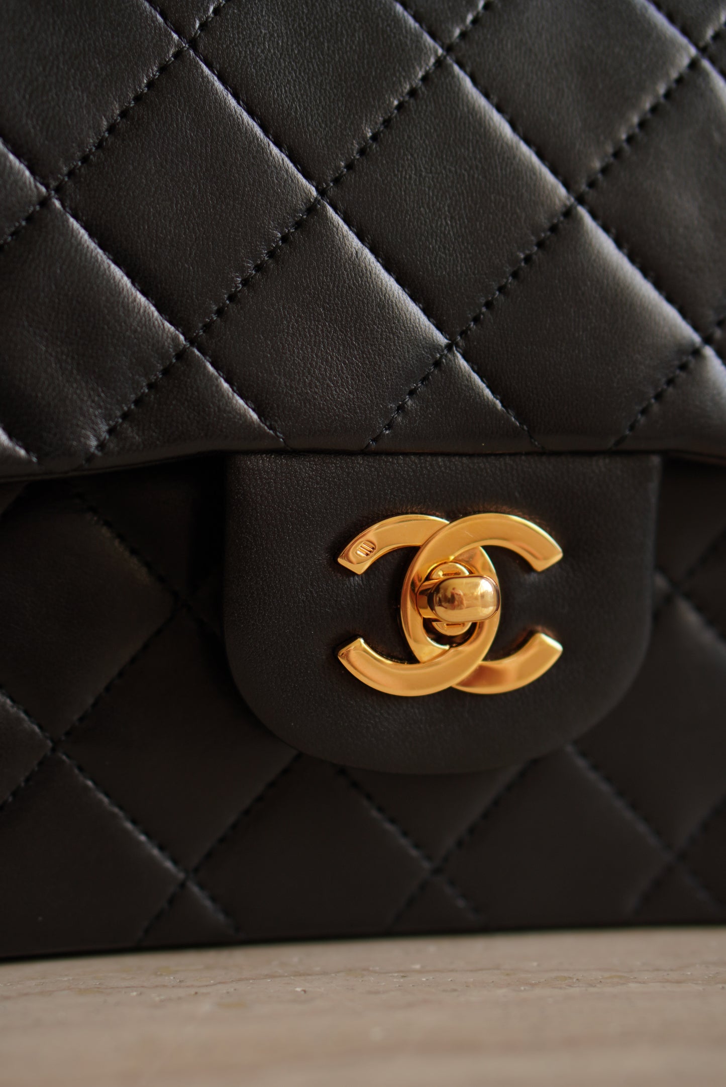 CHANEL CLASSIC SMALL DOUBLE FLAP