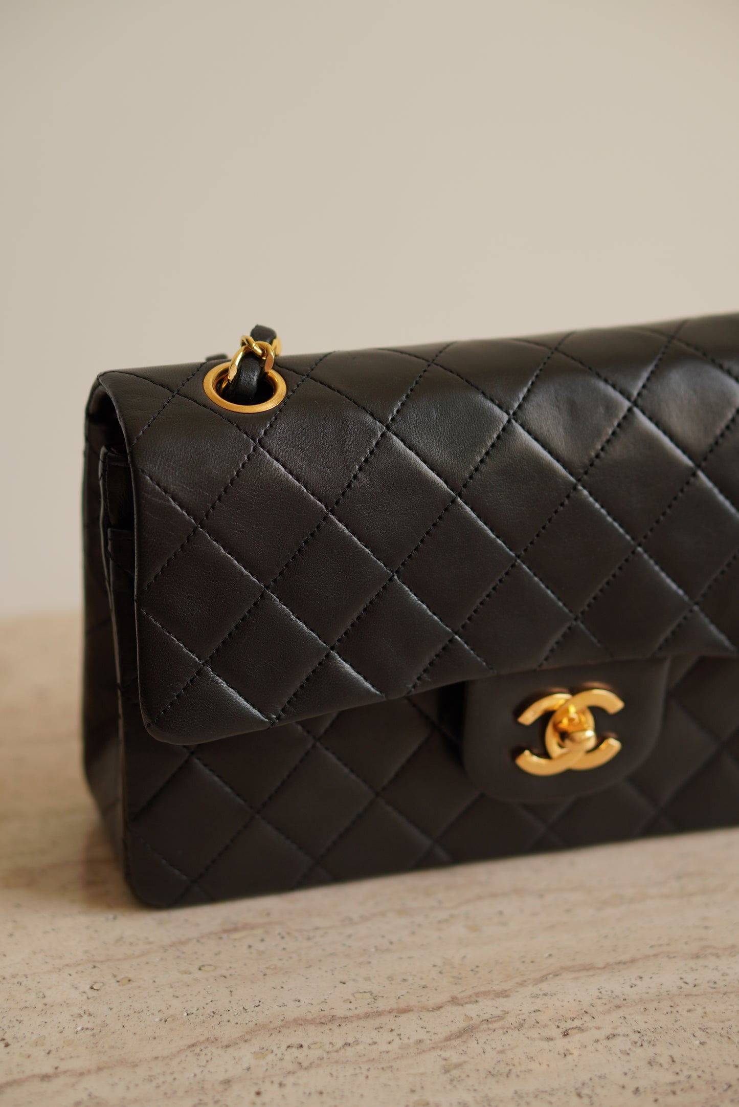 CHANEL CLASSIC SMALL DOUBLE FLAP