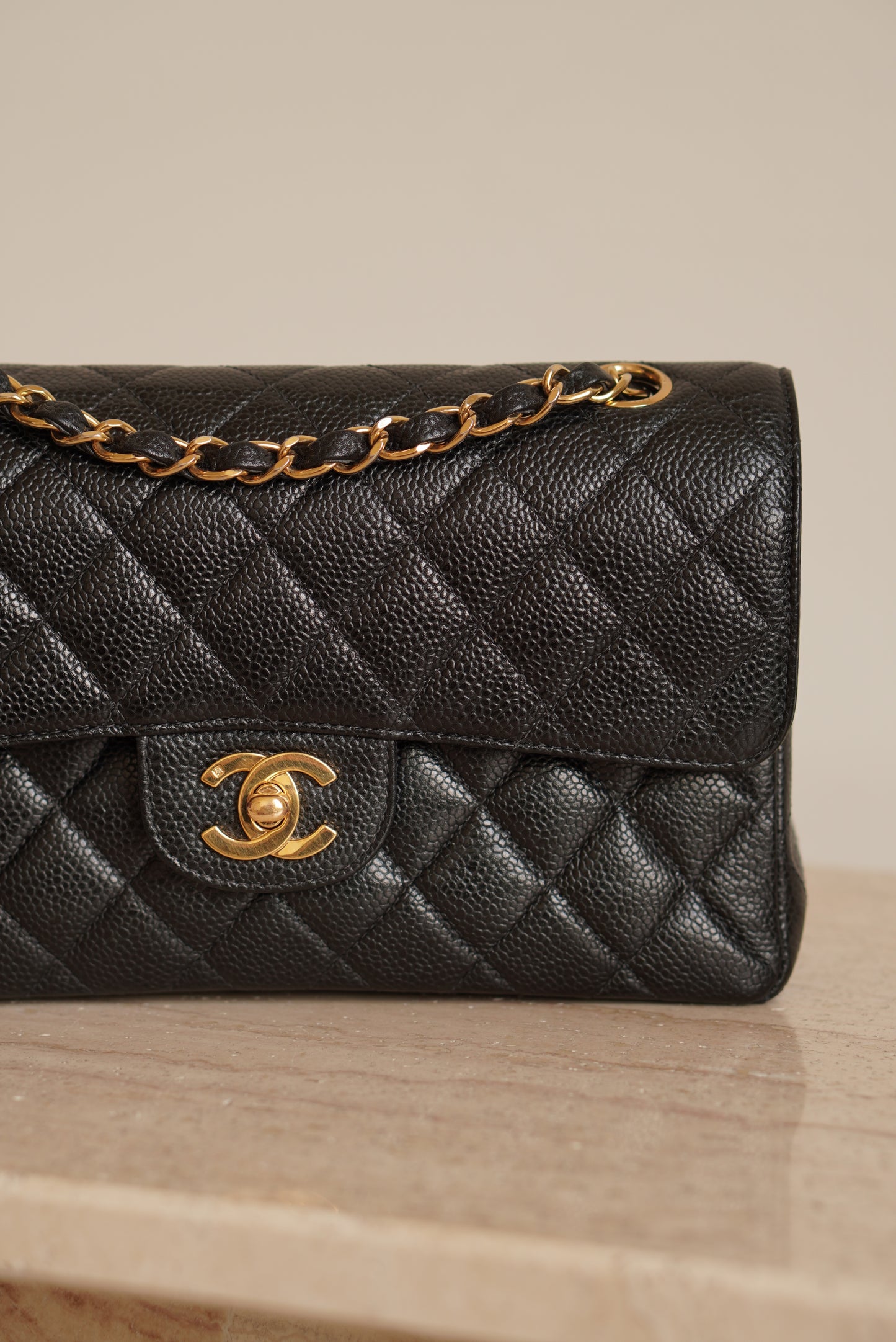 CHANEL CLASSIC SMALL DOUBLE FLAP | BLACK