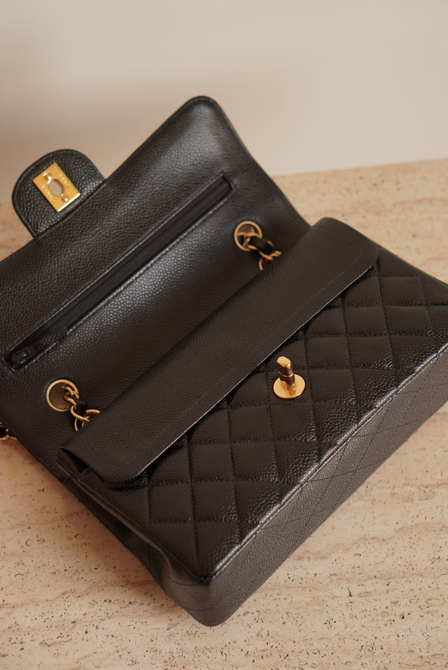 CHANEL CLASSIC SMALL DOUBLE FLAP | BLACK