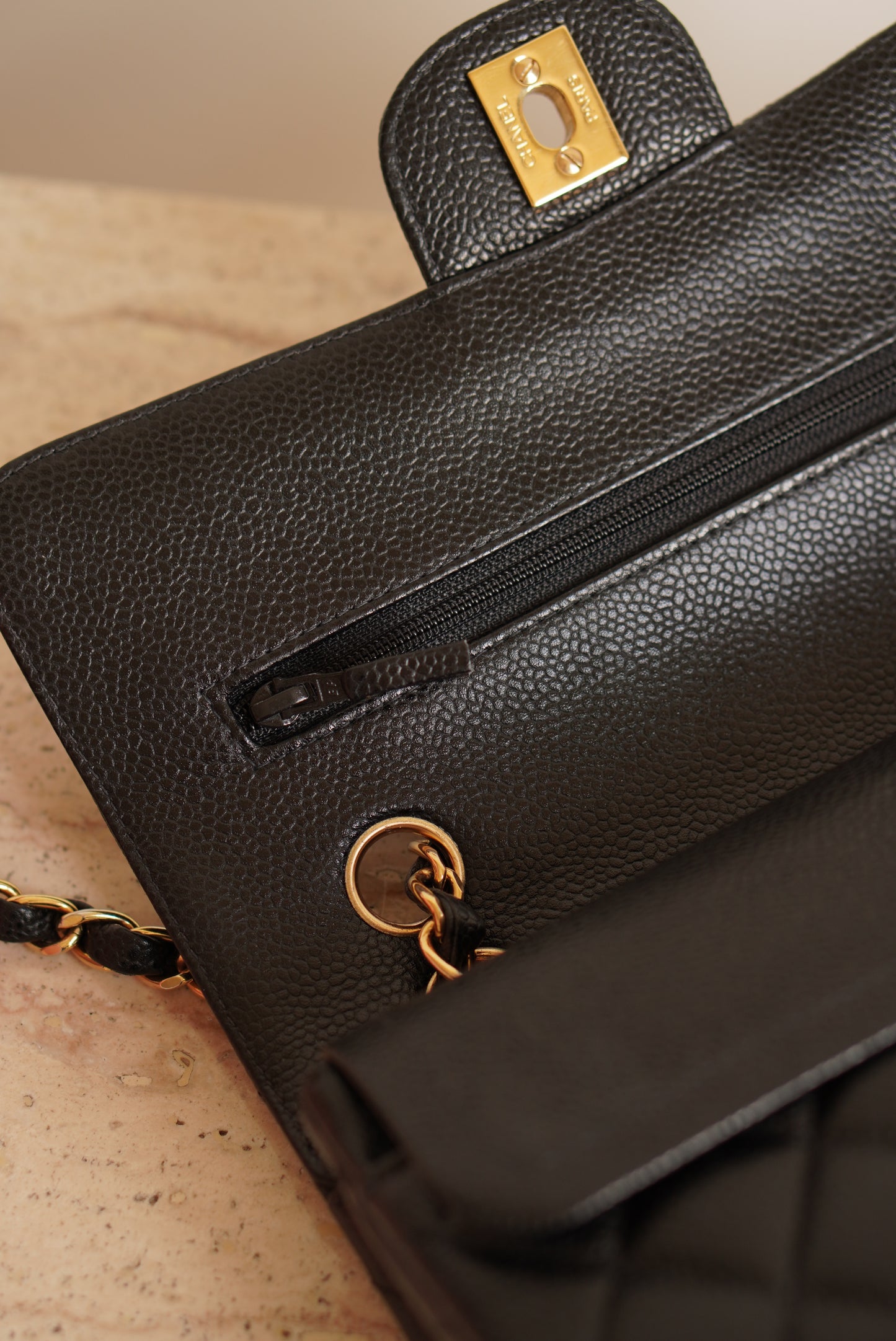 CHANEL CLASSIC SMALL DOUBLE FLAP | BLACK