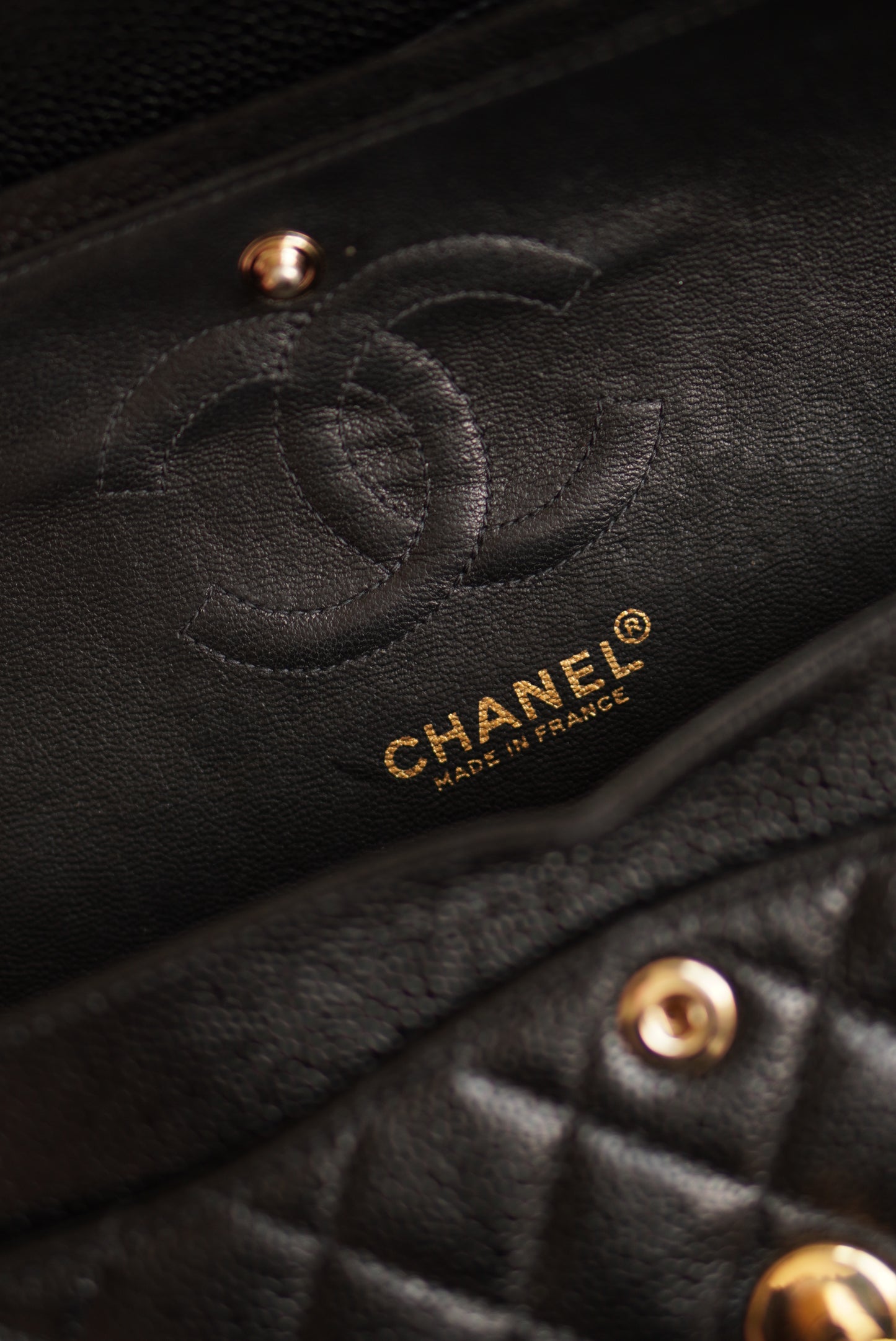 CHANEL CLASSIC SMALL DOUBLE FLAP | BLACK