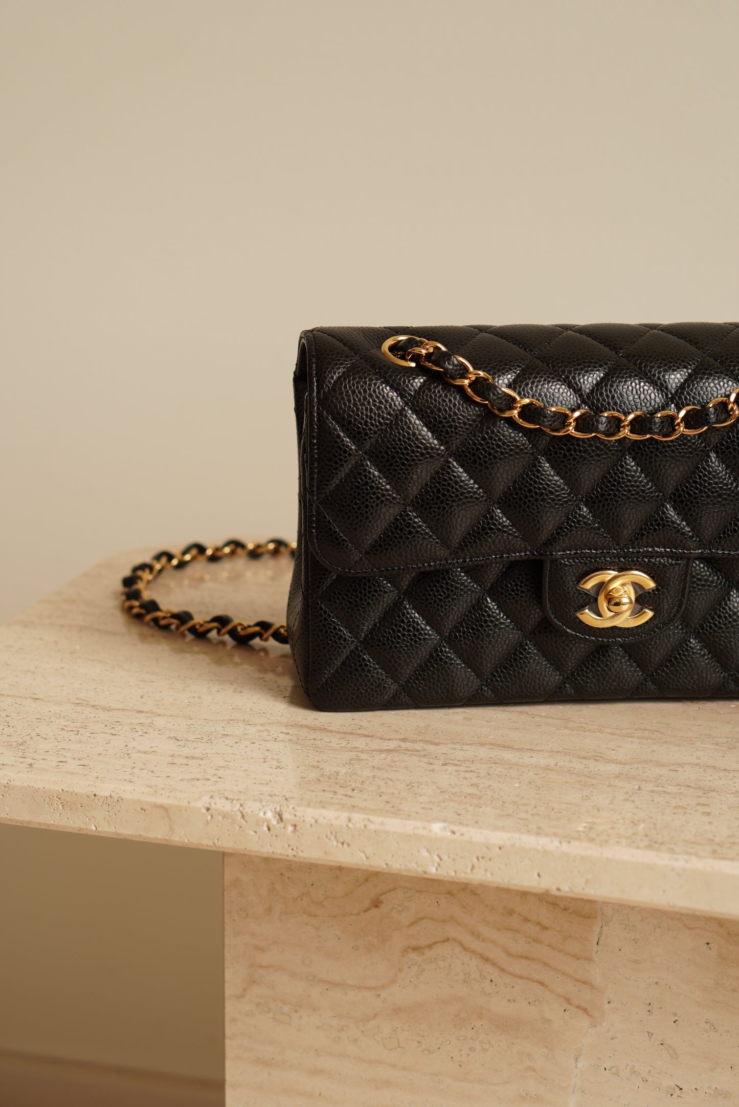 CHANEL CLASSIC SMALL DOUBLE FLAP | BLACK