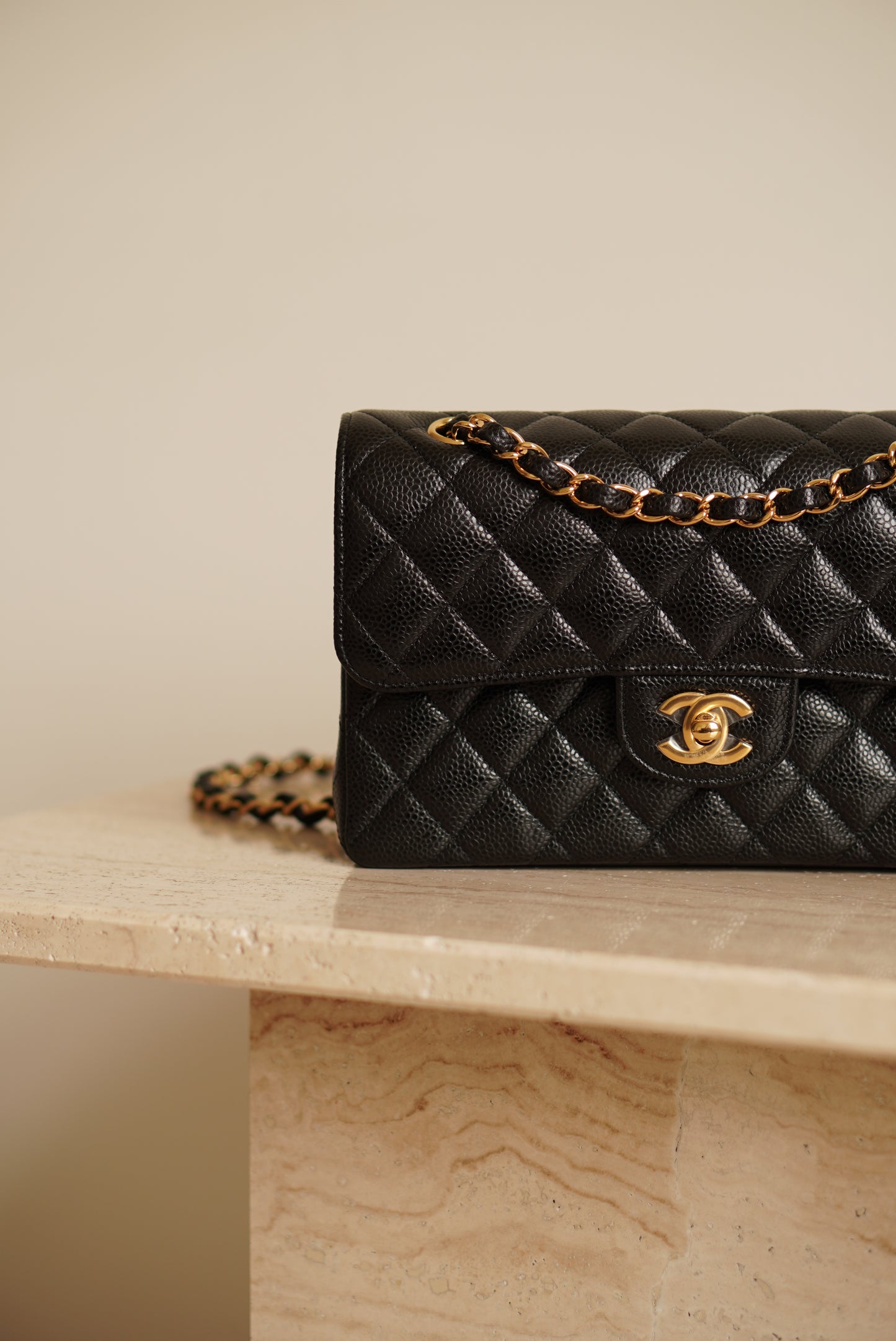CHANEL CLASSIC SMALL DOUBLE FLAP | BLACK