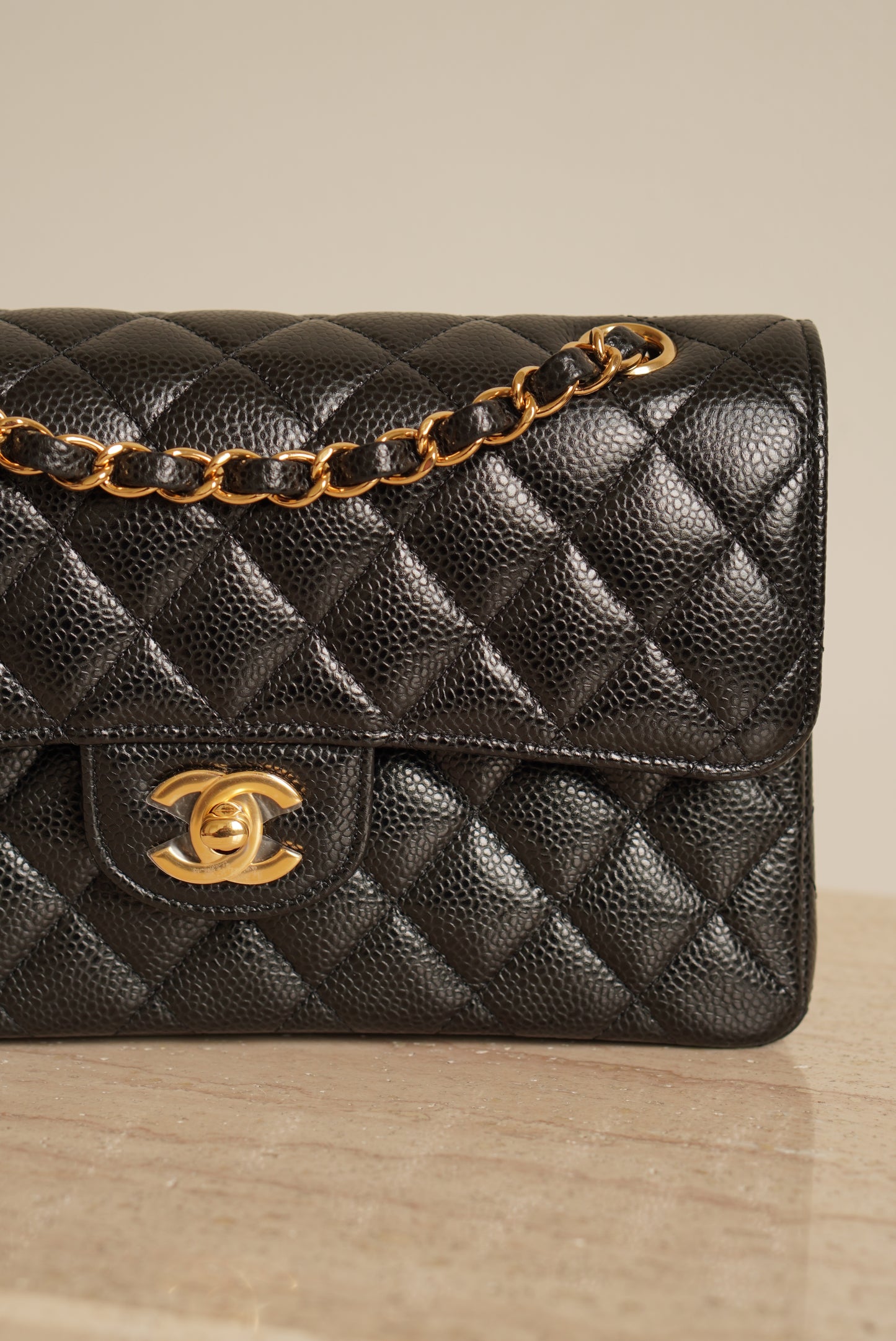 CHANEL CLASSIC SMALL DOUBLE FLAP | BLACK