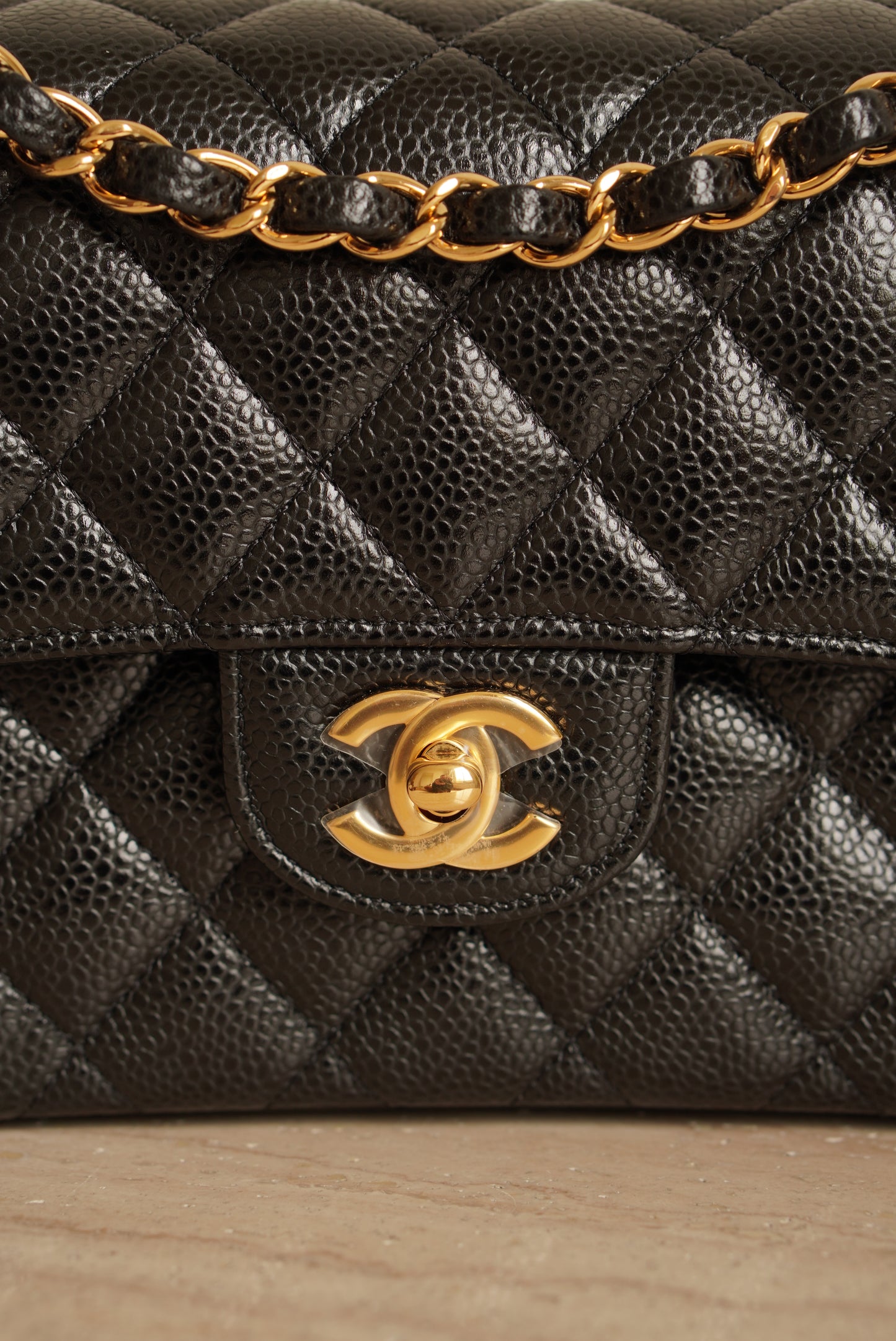 CHANEL CLASSIC SMALL DOUBLE FLAP | BLACK