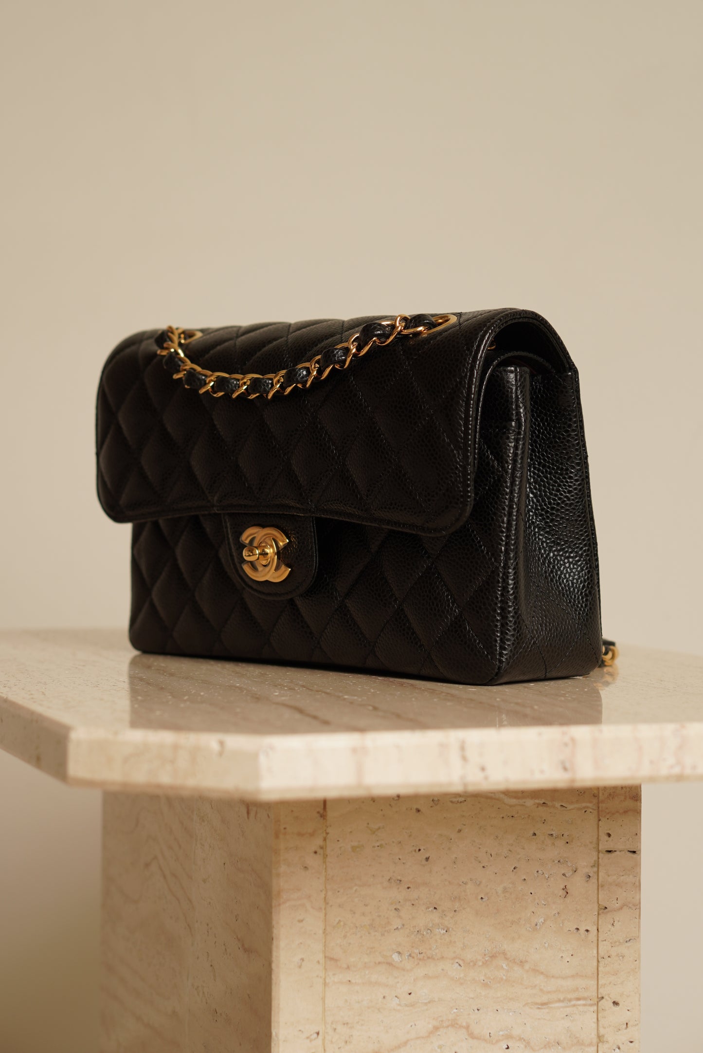 CHANEL CLASSIC SMALL DOUBLE FLAP | BLACK