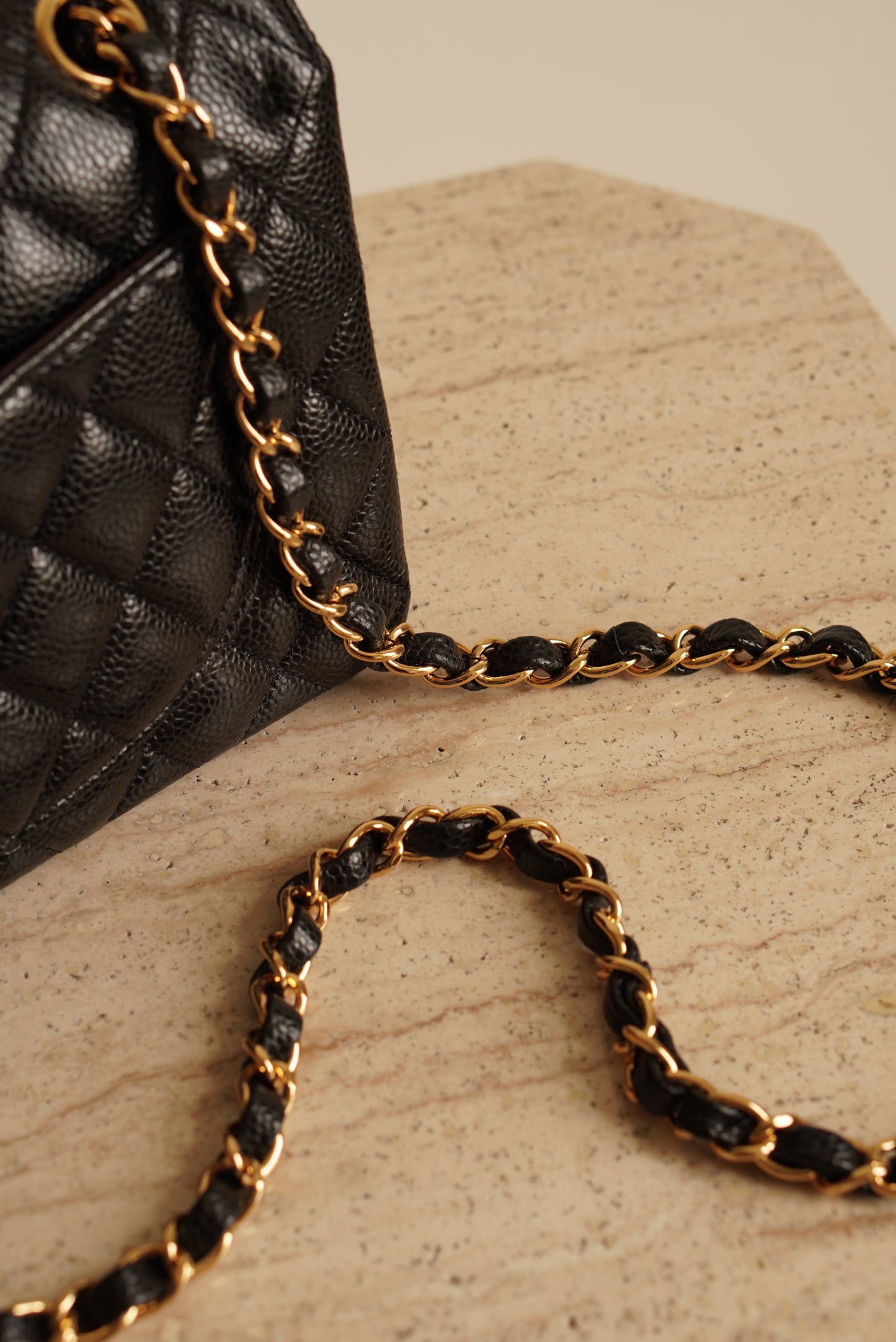 CHANEL CLASSIC SMALL DOUBLE FLAP | BLACK