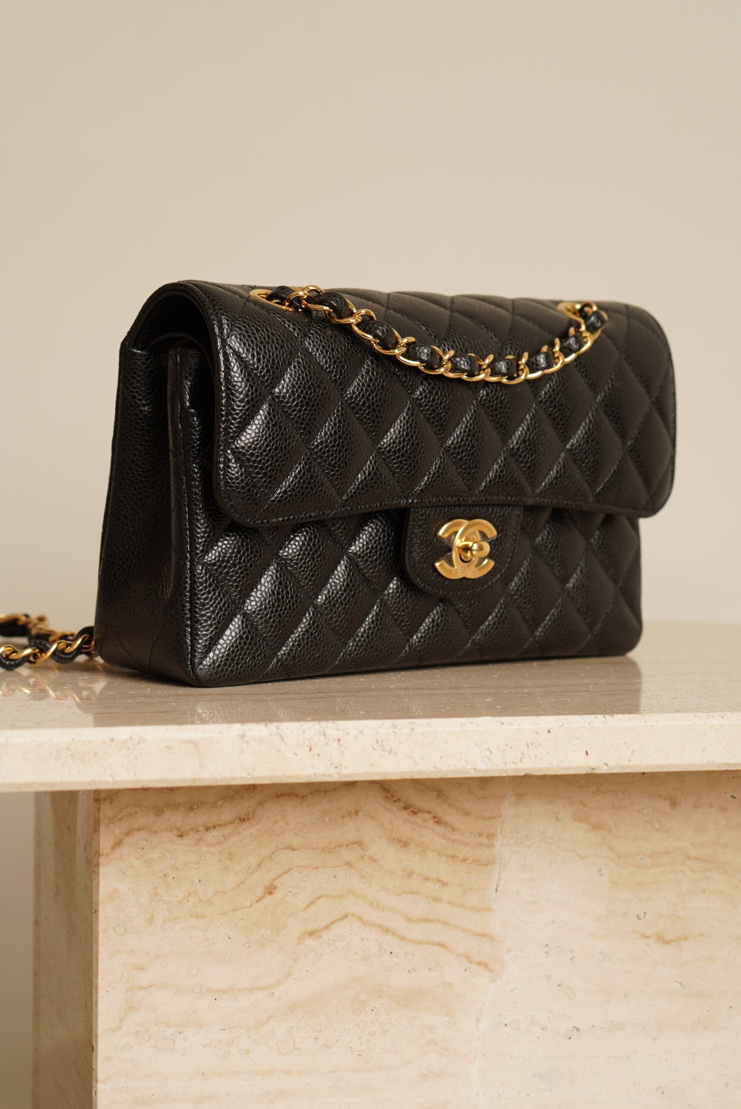 CHANEL CLASSIC SMALL DOUBLE FLAP | BLACK