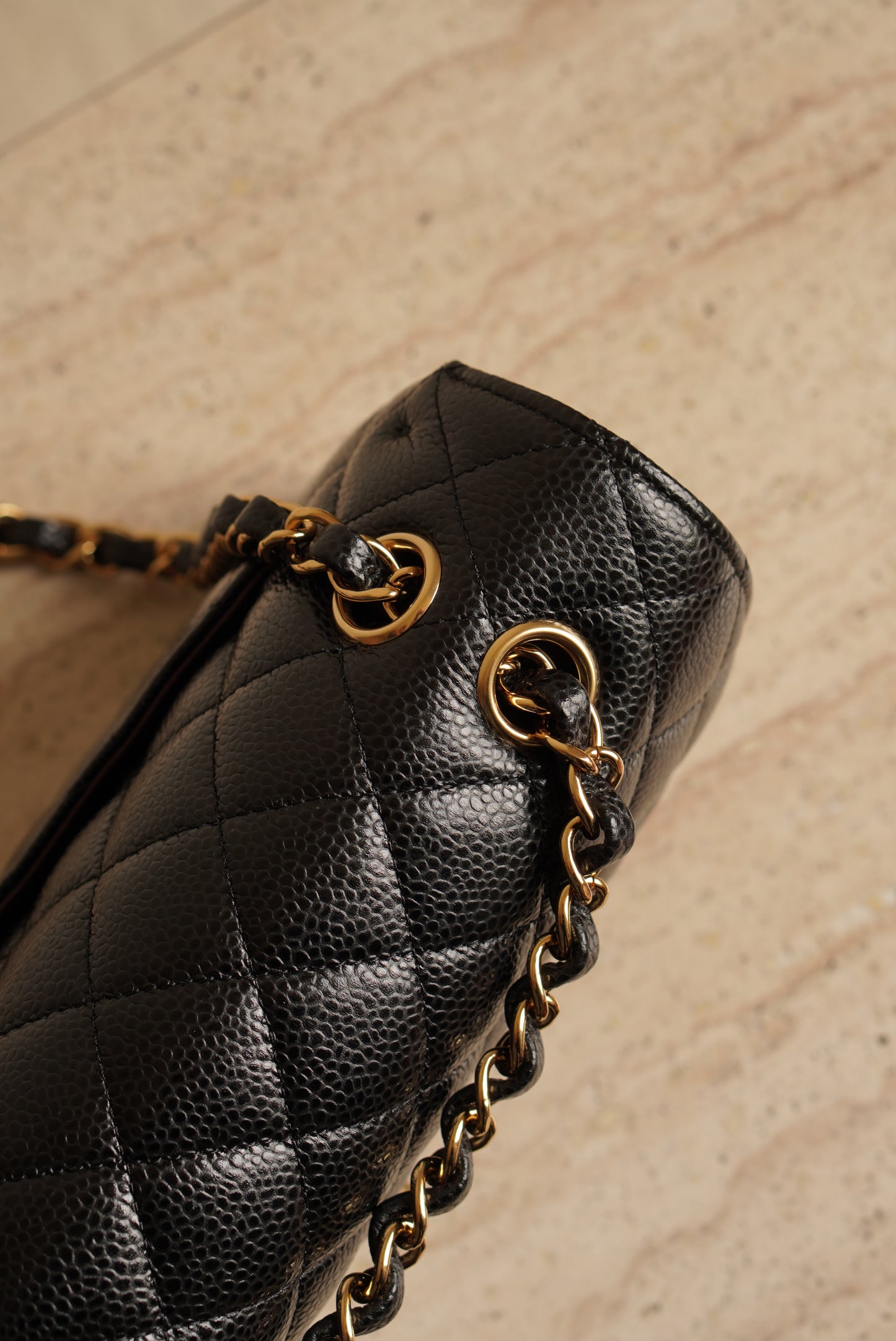 CHANEL CLASSIC SMALL DOUBLE FLAP | BLACK