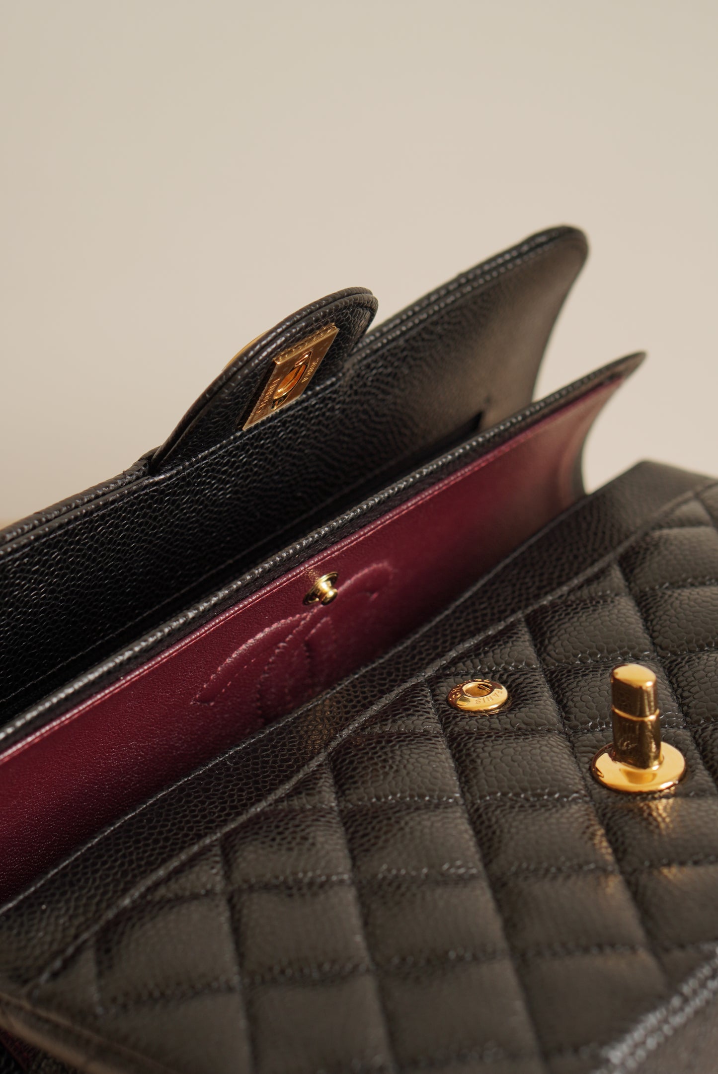CHANEL CLASSIC SMALL DOUBLE FLAP | BLACK