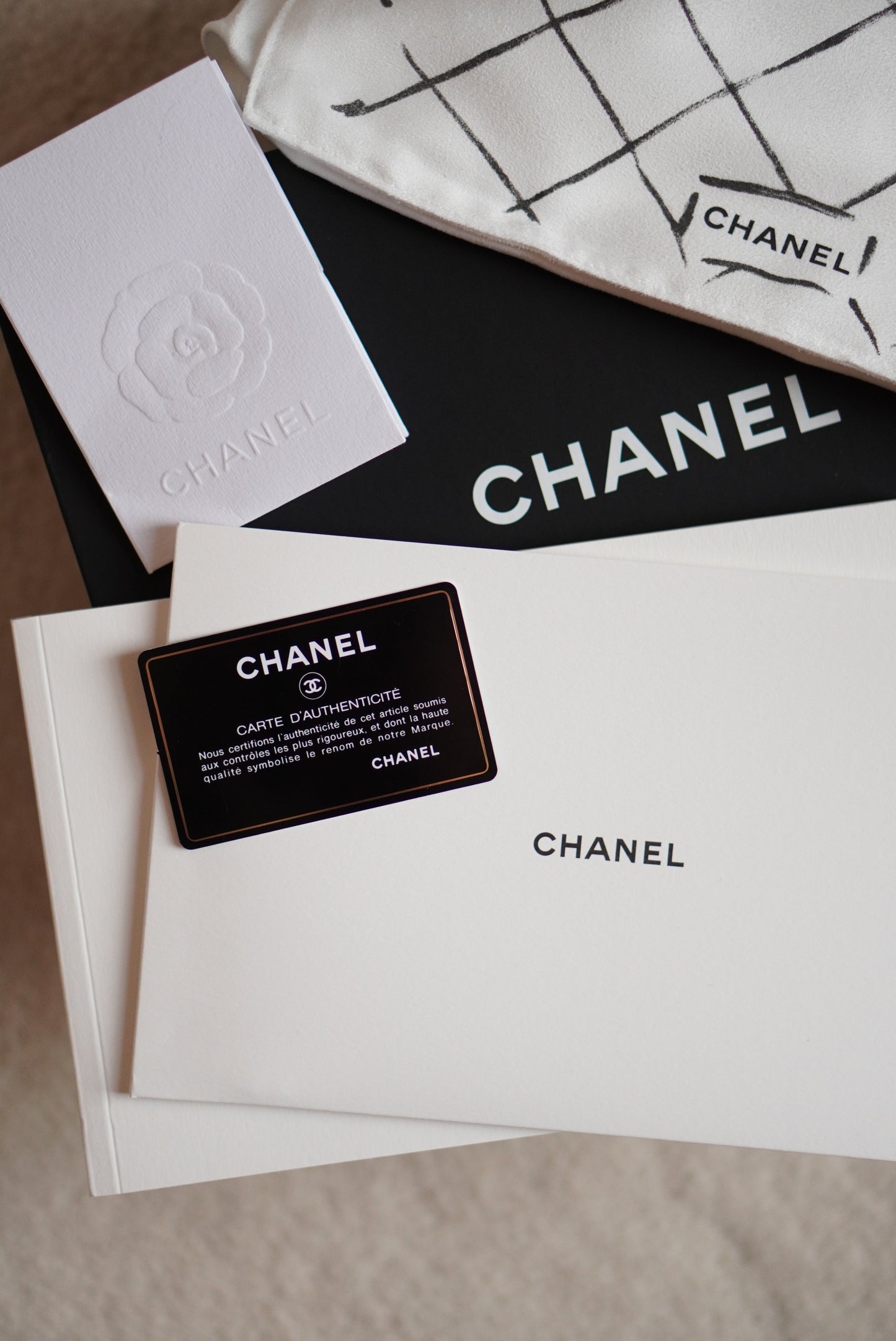 CHANEL CLASSIC SMALL DOUBLE FLAP | BLACK