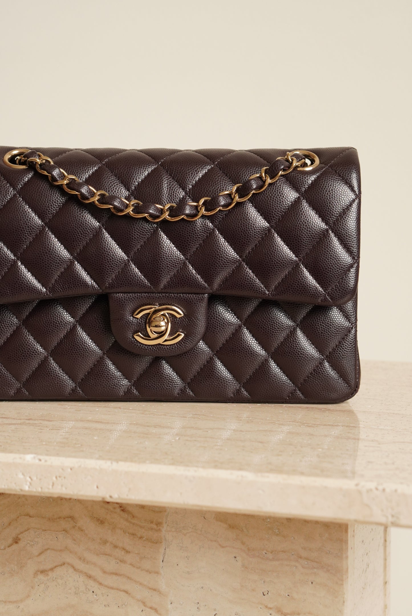 CHANEL CLASSIC 22K SMALL DOUBLE FLAP | DARK BROWN